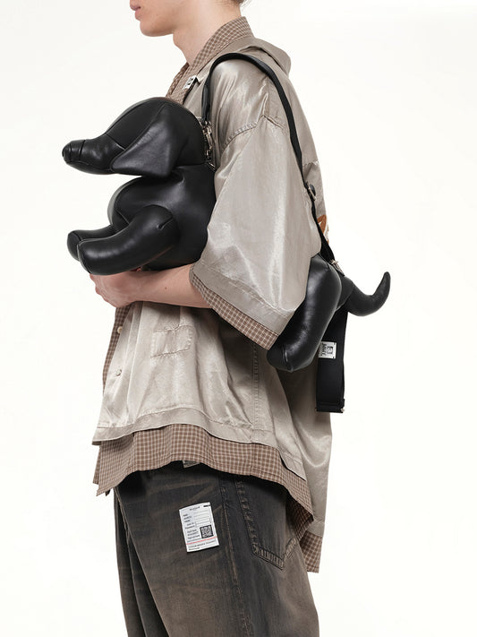 Medium Dachshund Bag in Black