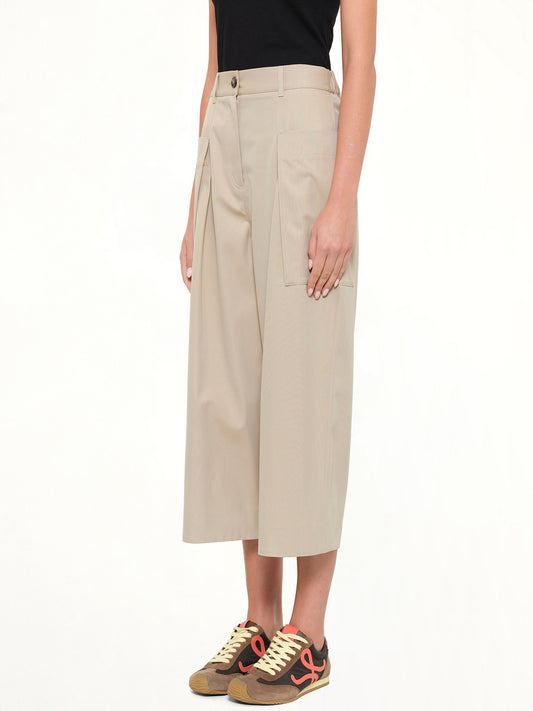 Cropped Trousers in Beige