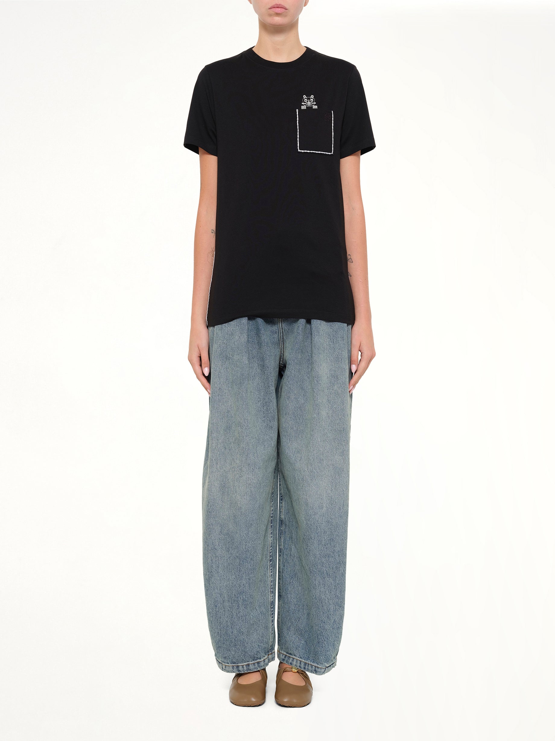 Louis Wain Regular Fit T-Shirt in Black