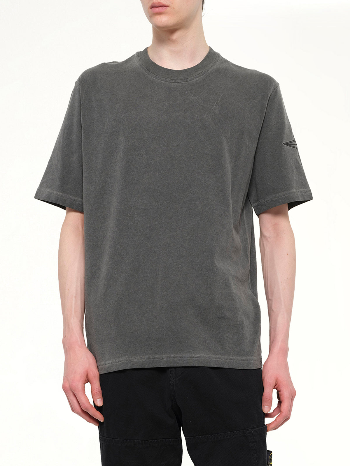 2100024 Garment Dyed T-Shirt in Black