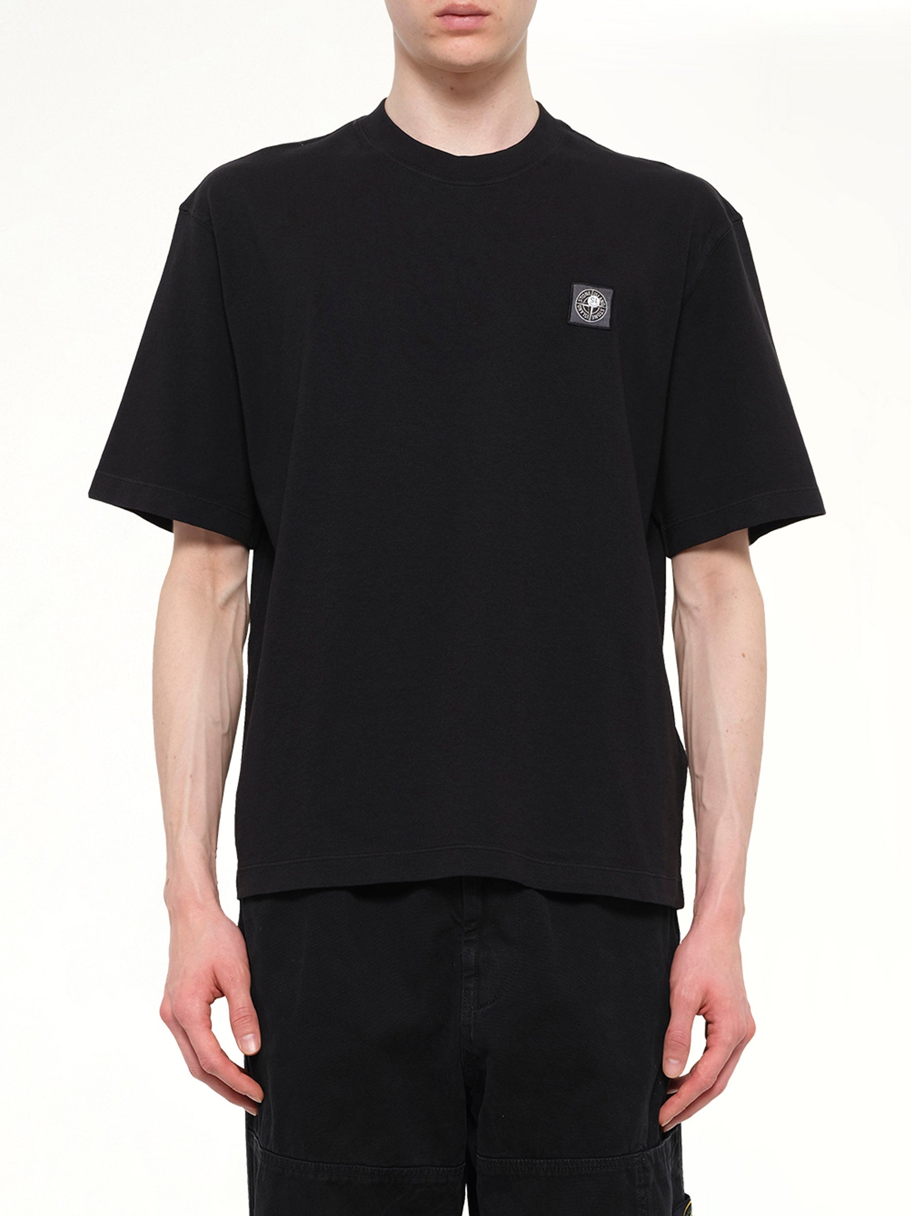 2100030 Cotton Compass Patch T-Shirt in Black