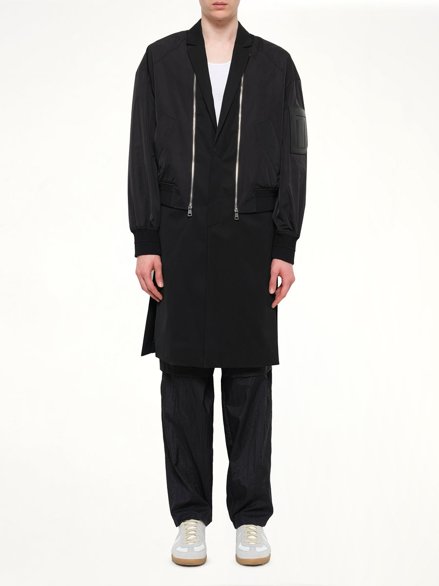 Juunj Jacket in Black