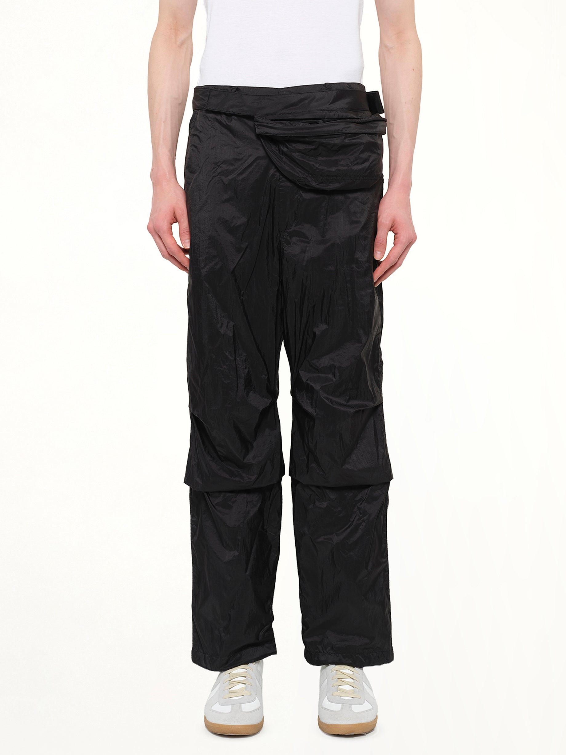 Juunj Pants in Black