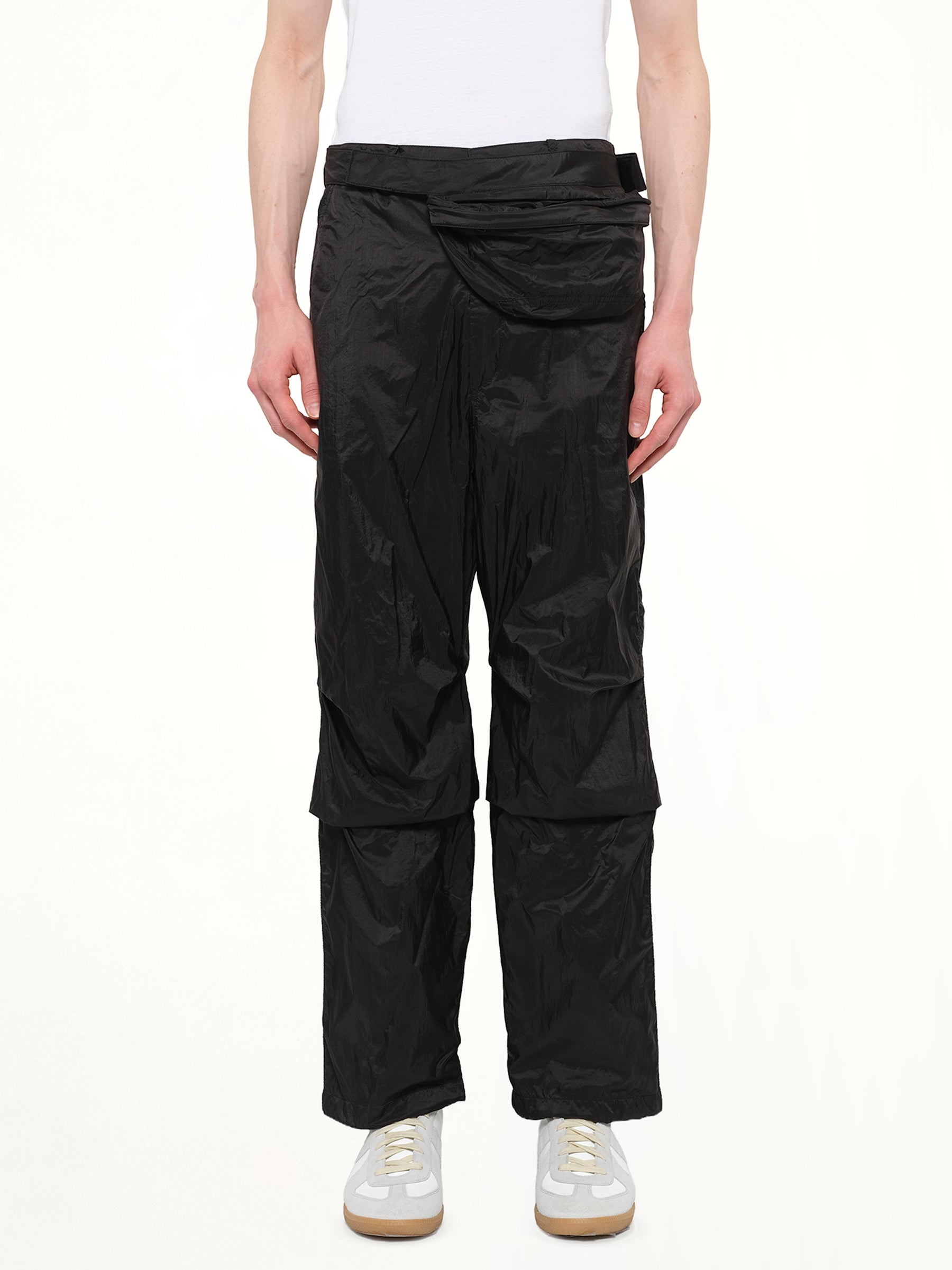 Juunj Pants in Black