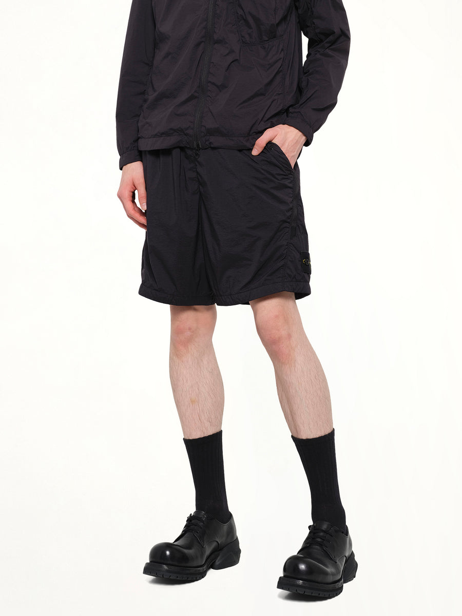 L100004 Ultra Light Nylon Stretch Shorts in Black