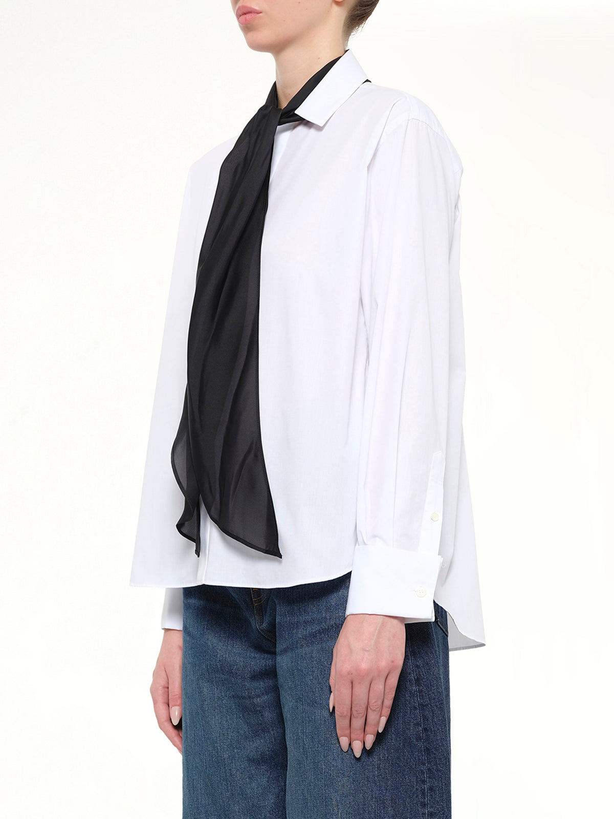 Poplin Shirt with Tie in Off White