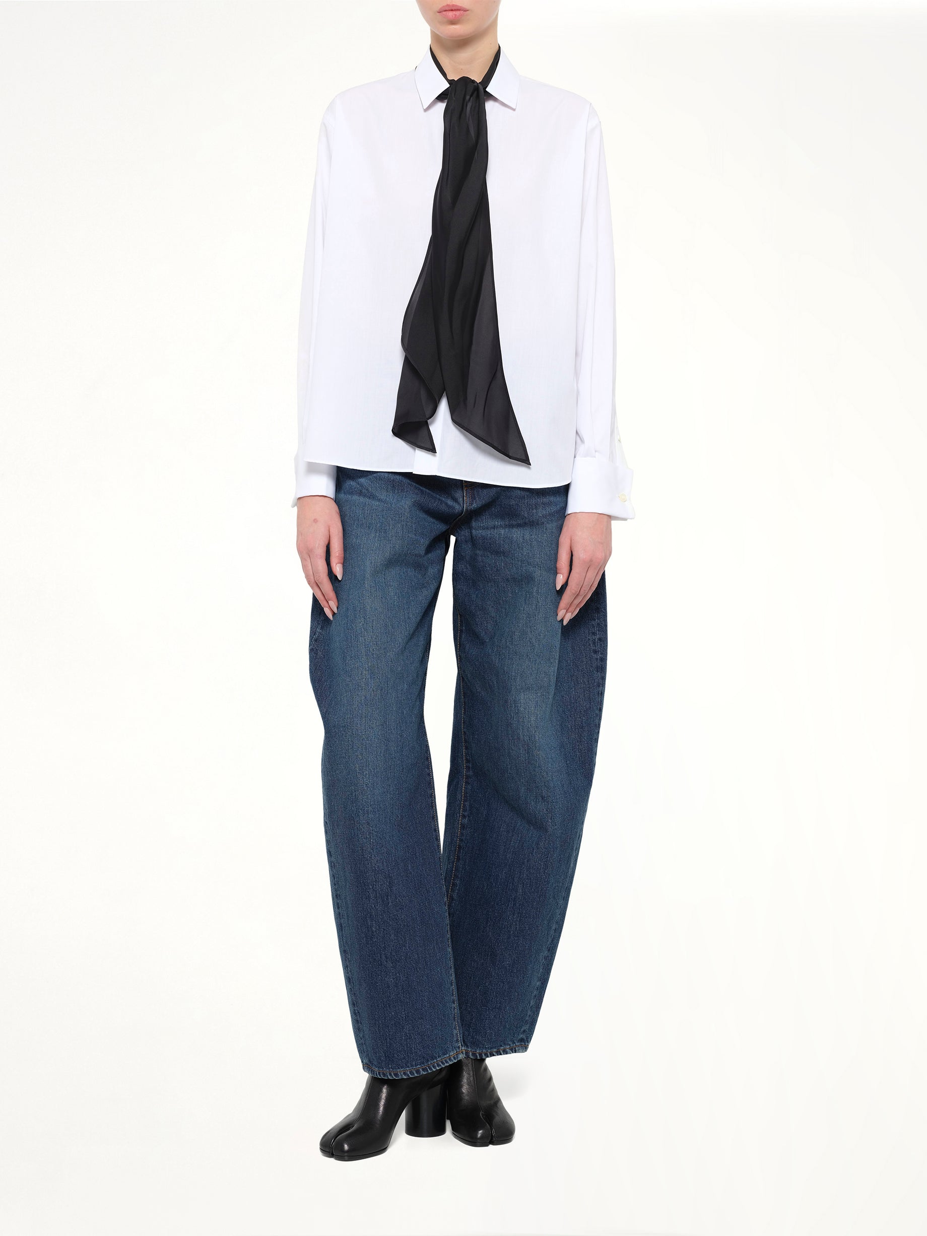 Poplin Shirt with Tie in Off White