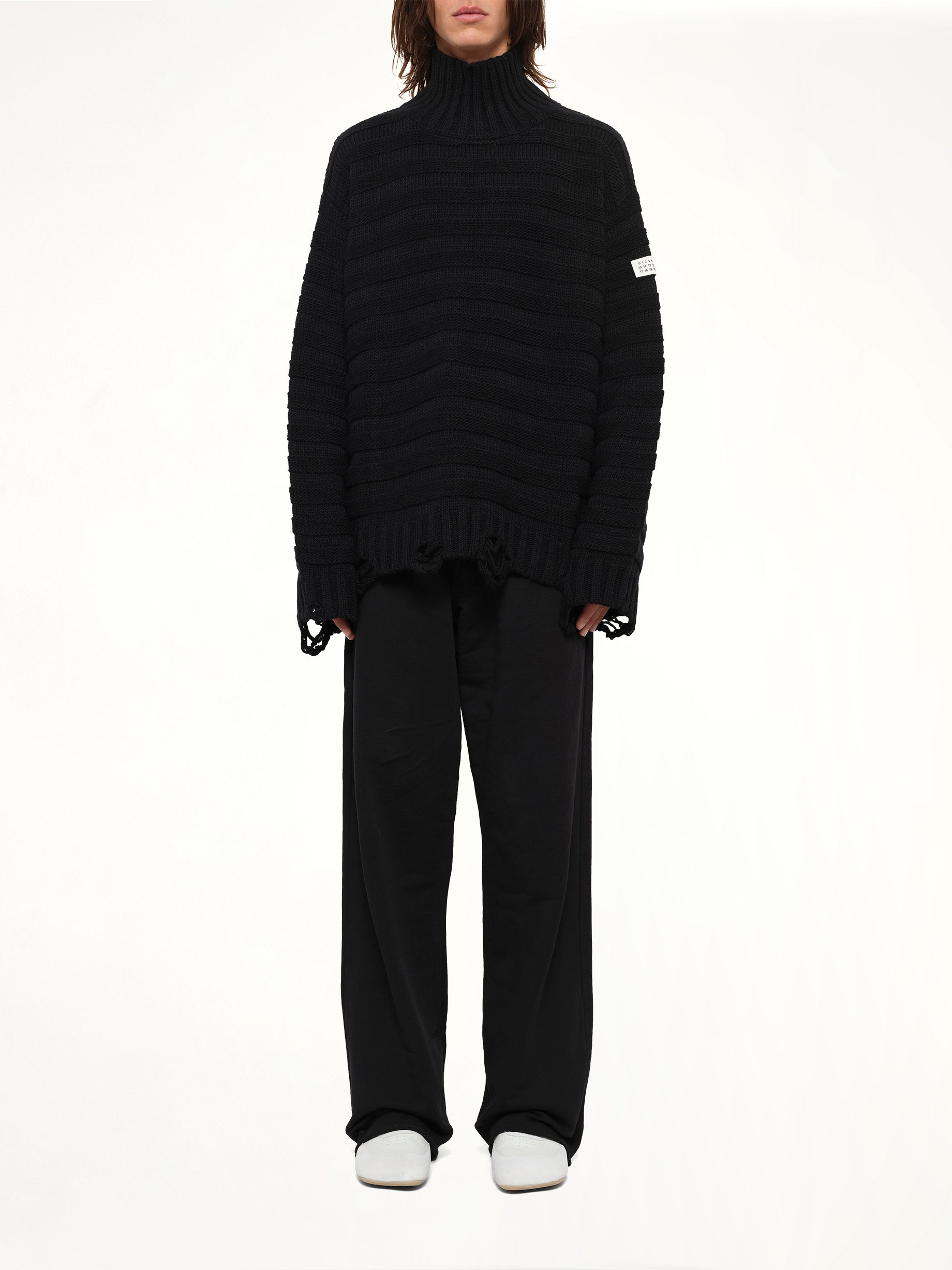 Gauge 3 Turtleneck in Black