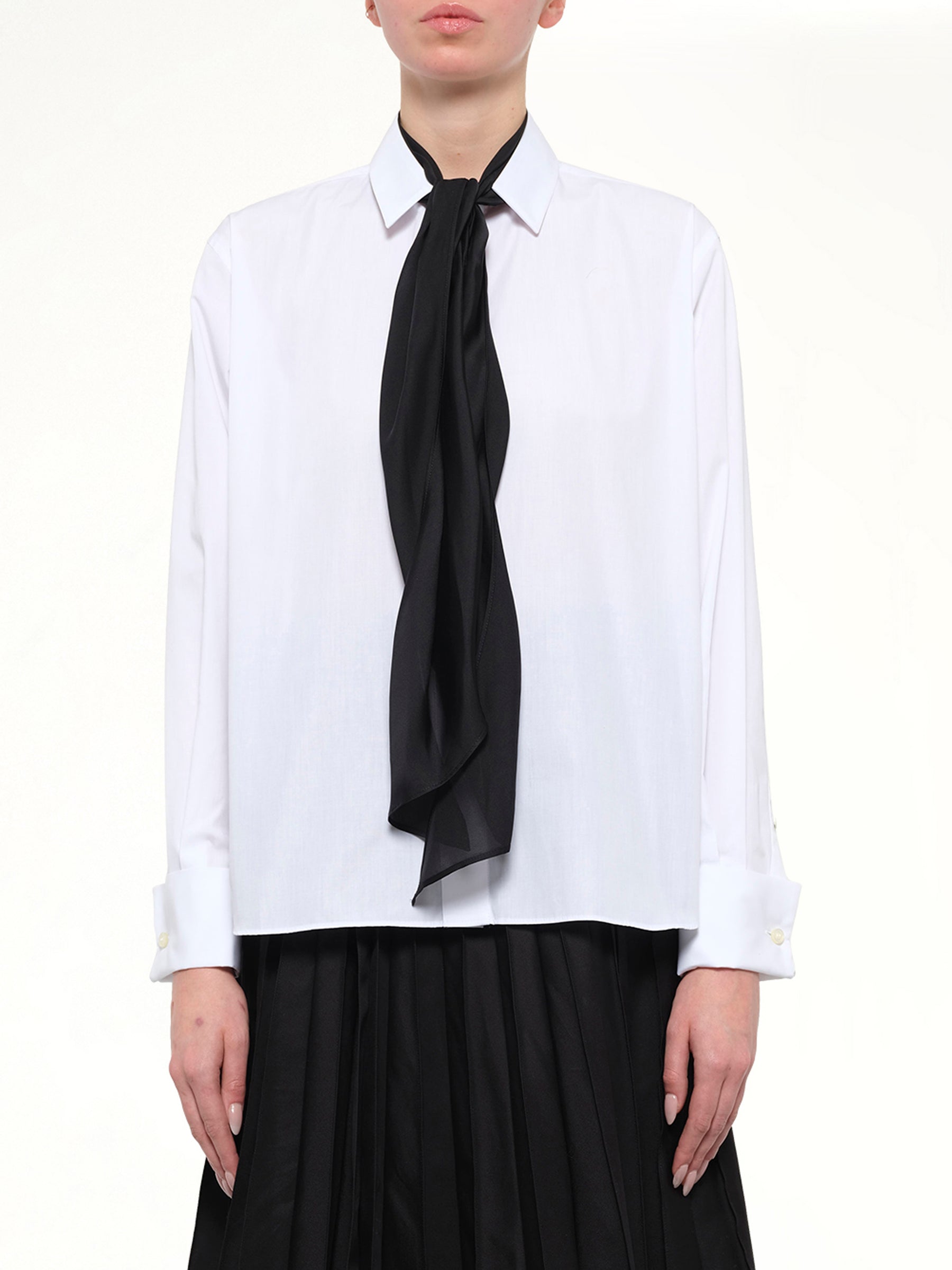 Poplin Shirt with Tie in Off White