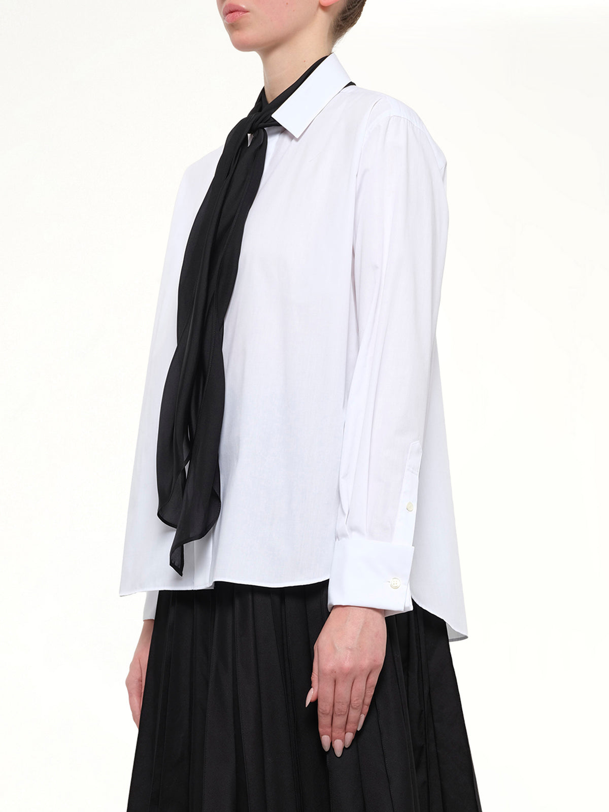 Poplin Shirt with Tie in Off White