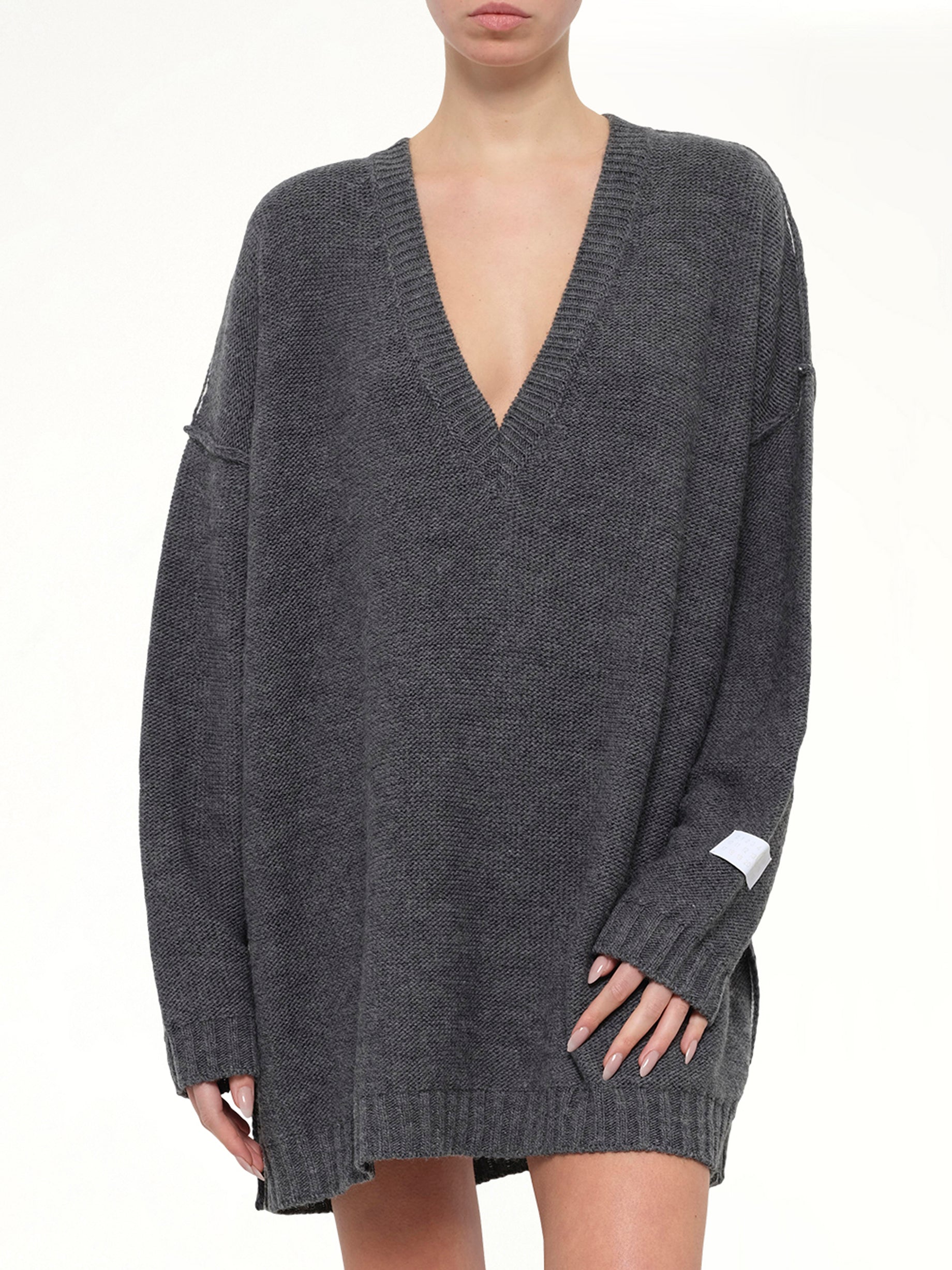 V-Neck Sweater in Grey Melange