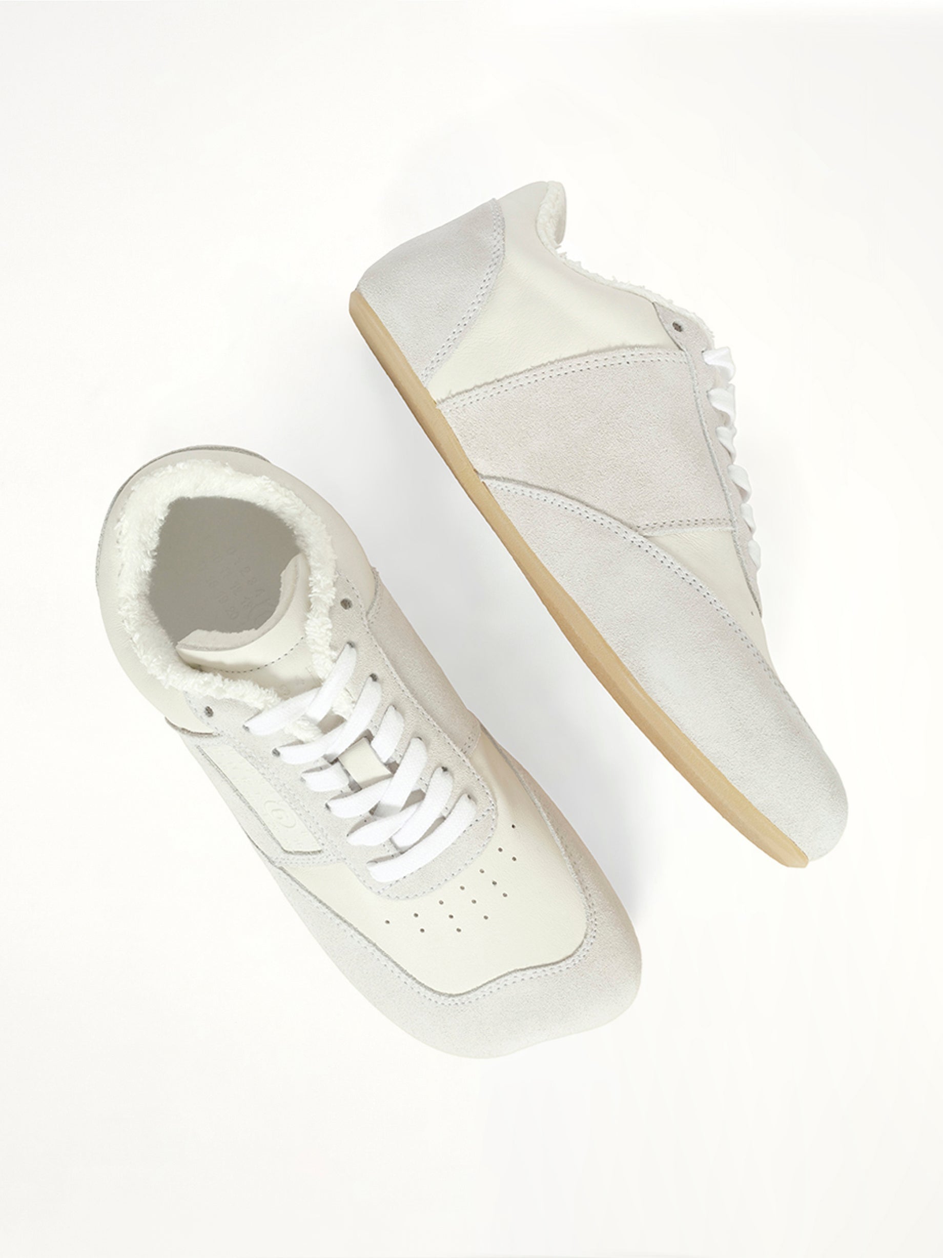 Anatomic Sneakers in White