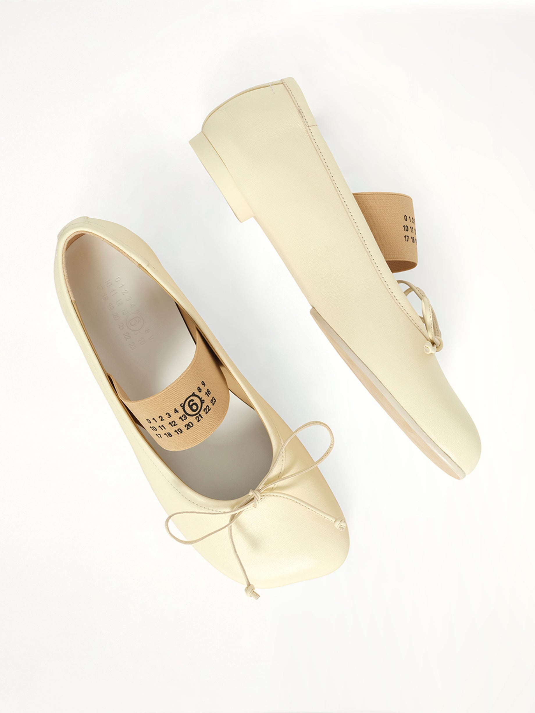 Ballet Shoe in Navajo