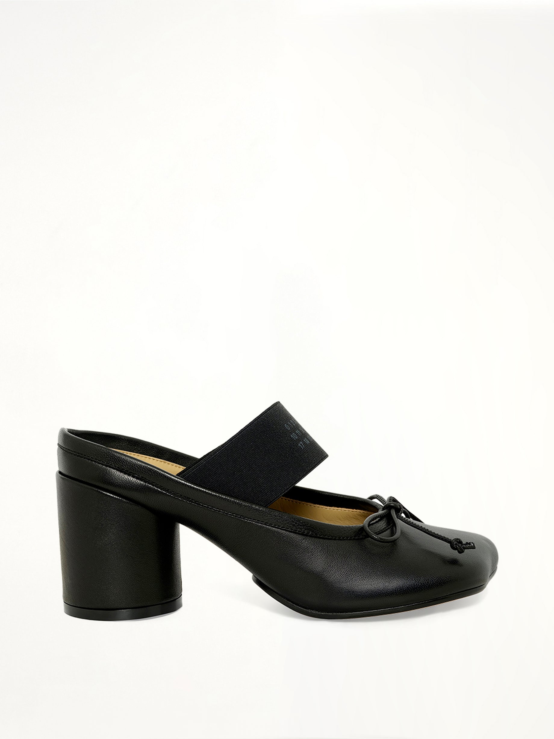 Elastic Band Sandal in Black