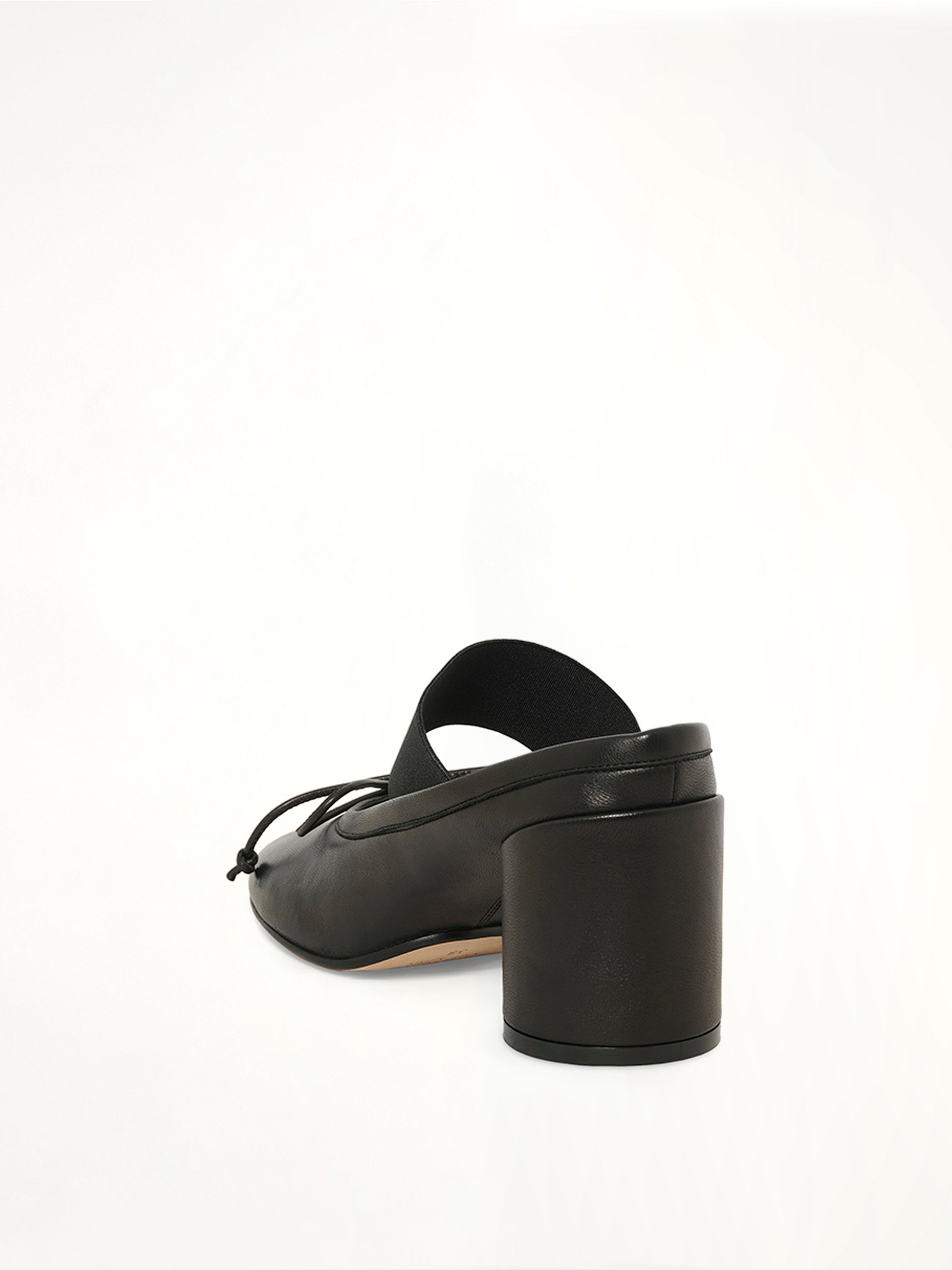 Elastic Band Sandal in Black