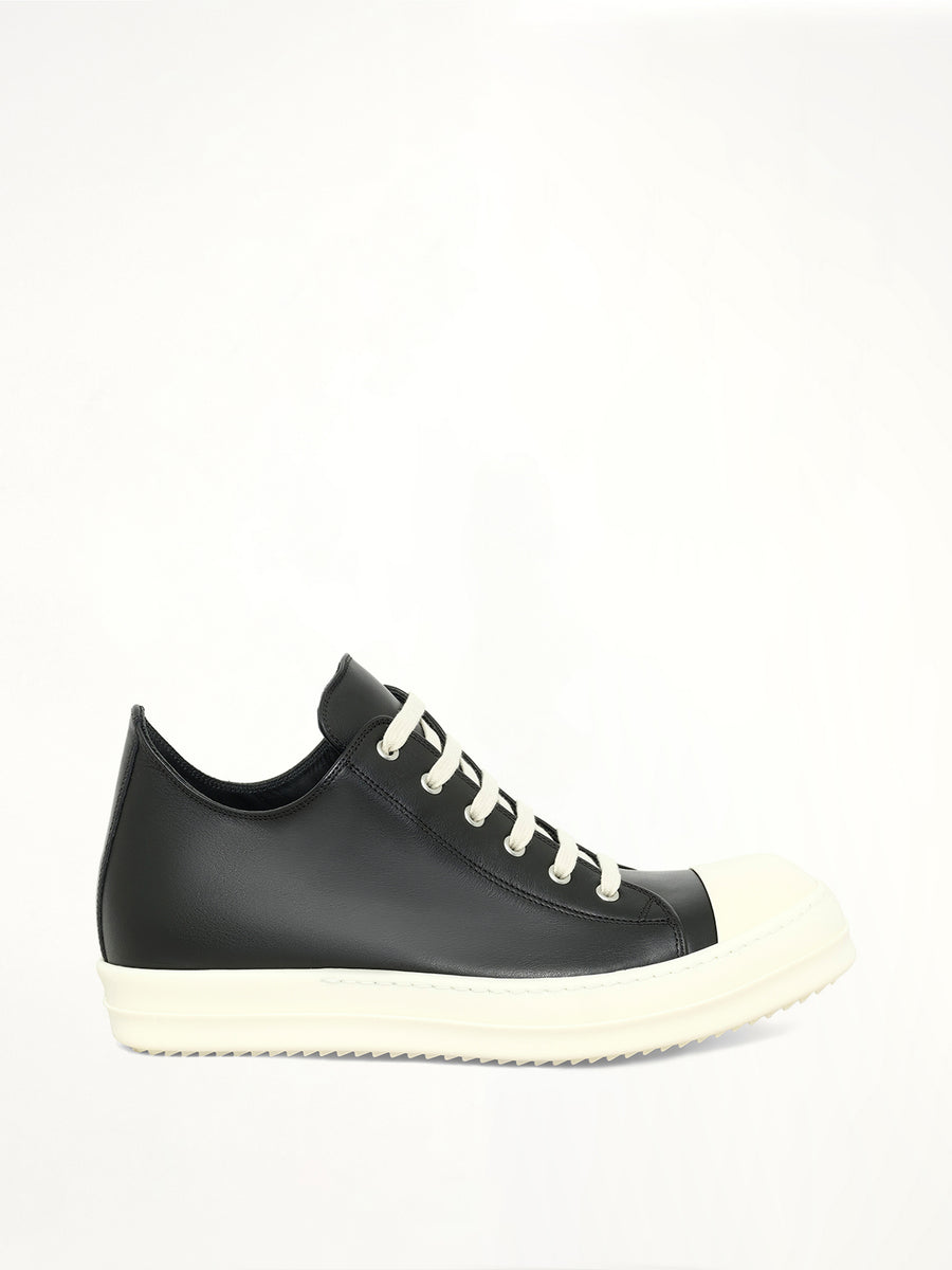 Low Sneaker in Black/Milk
