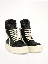 Mega Bumper Geobasket in Black/Milk