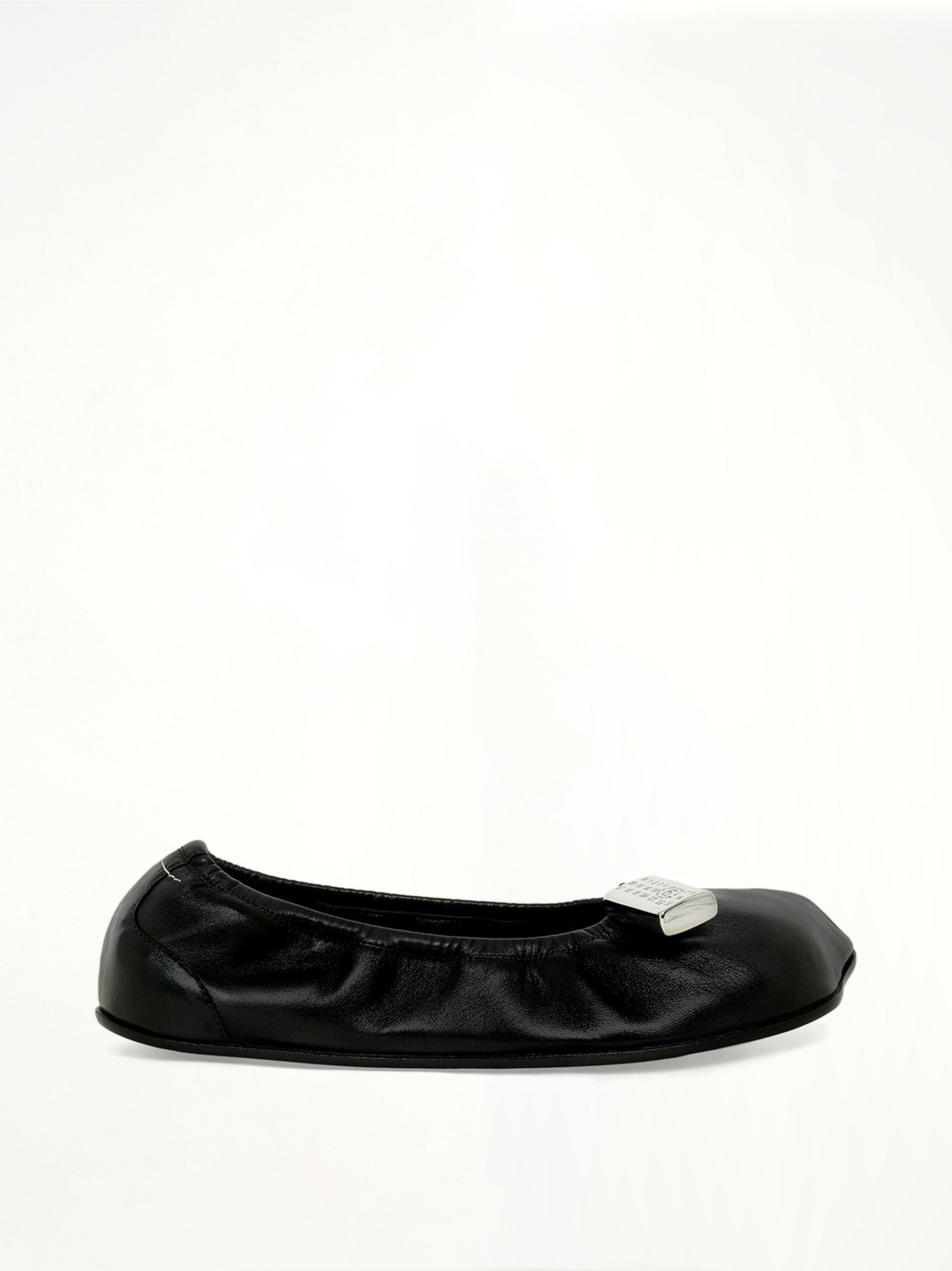 Lock Ballet Shoe in Black