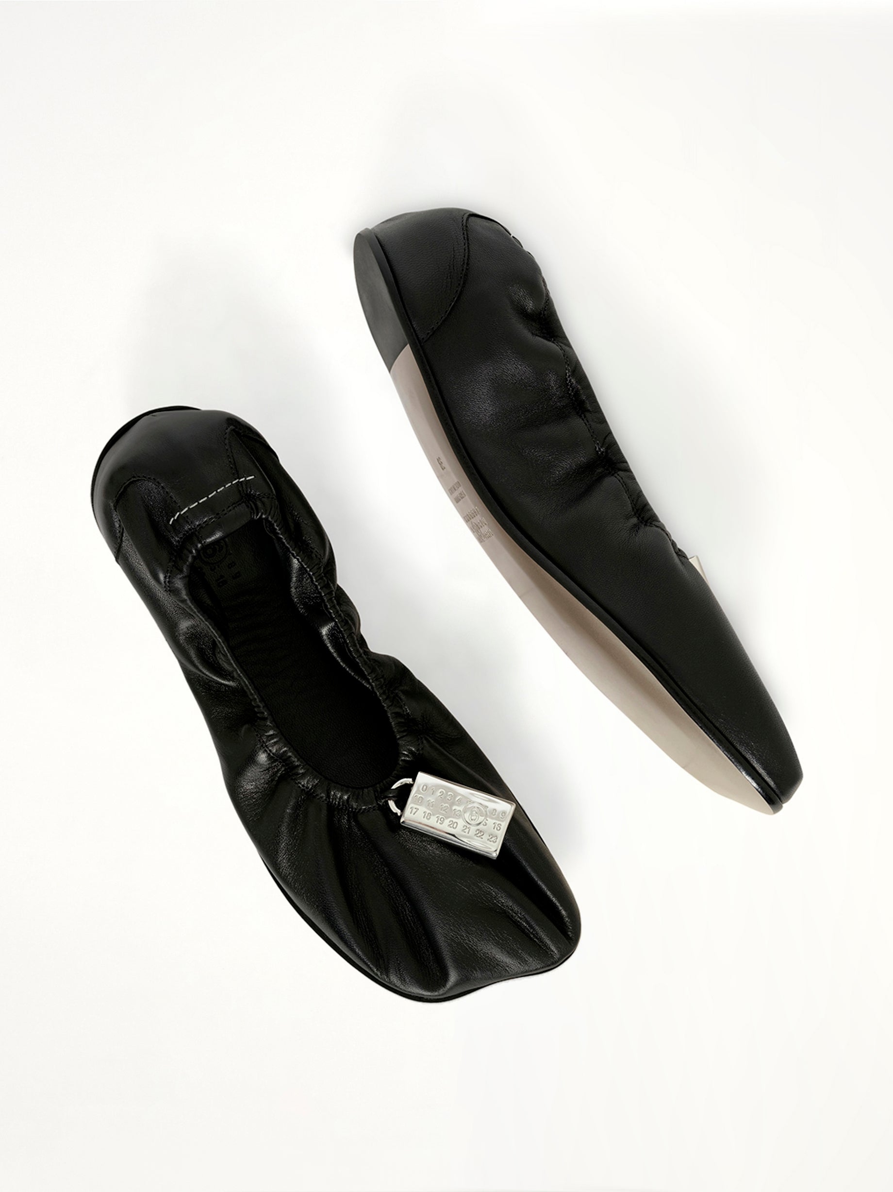 Lock Ballet Shoe in Black