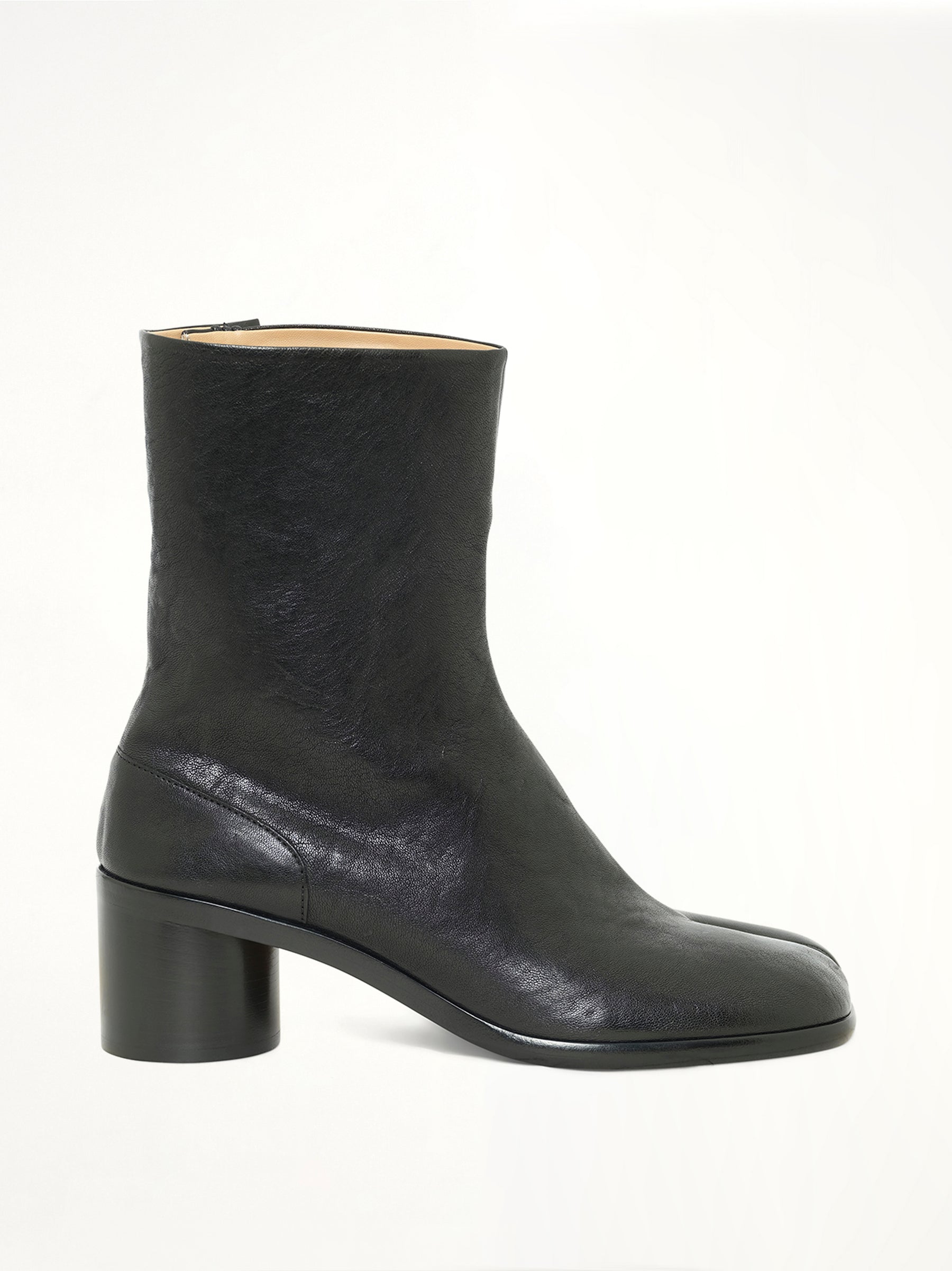 Tabi Ankle Soft Boots H60 in Black