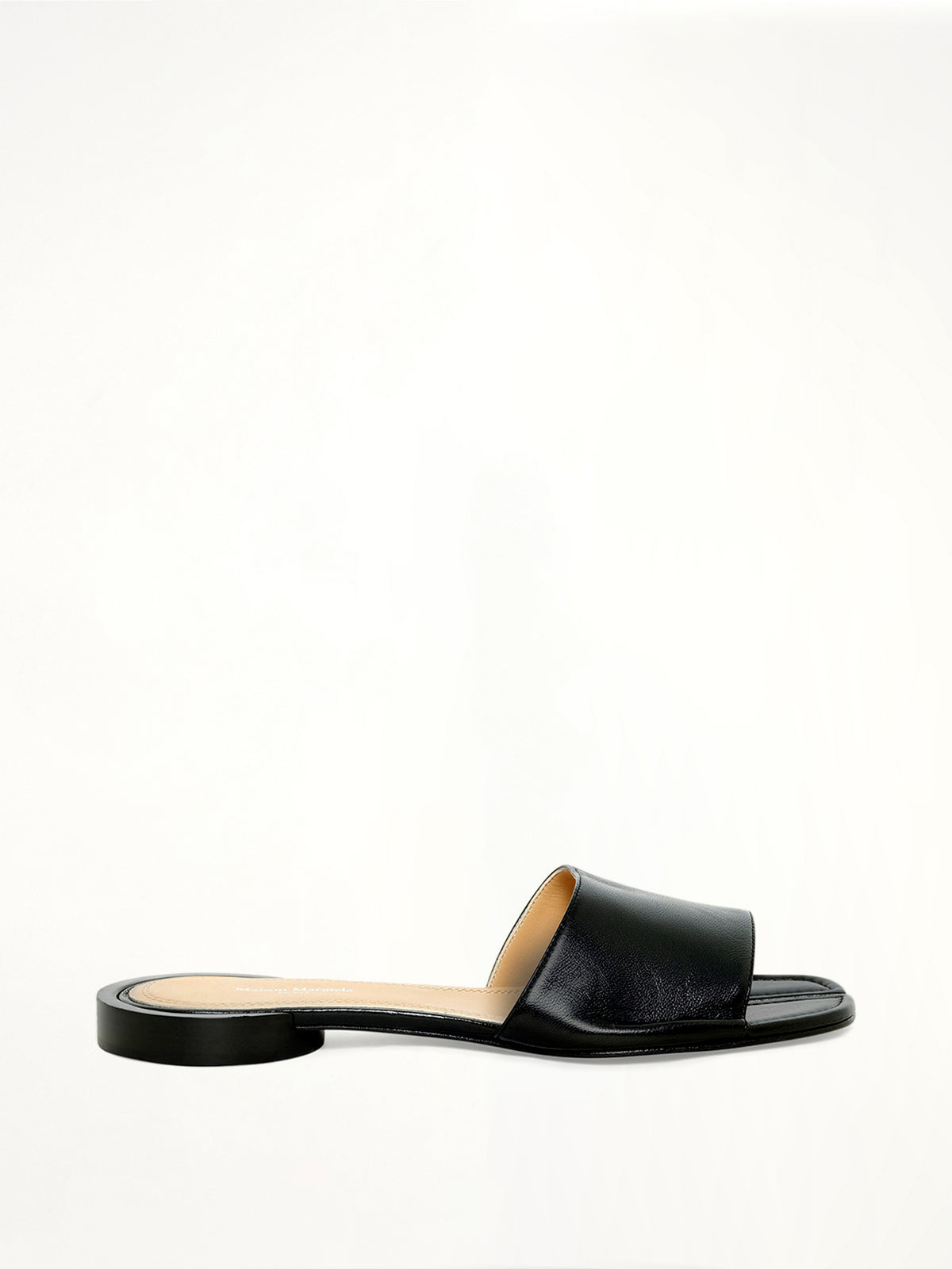Tabi Sandals Flat in Black