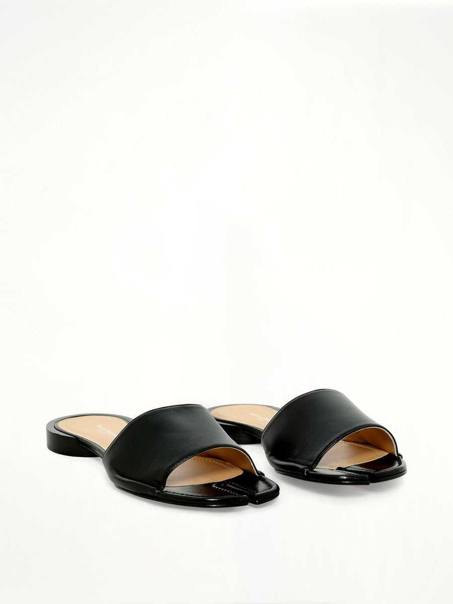 Tabi Sandals Flat in Black