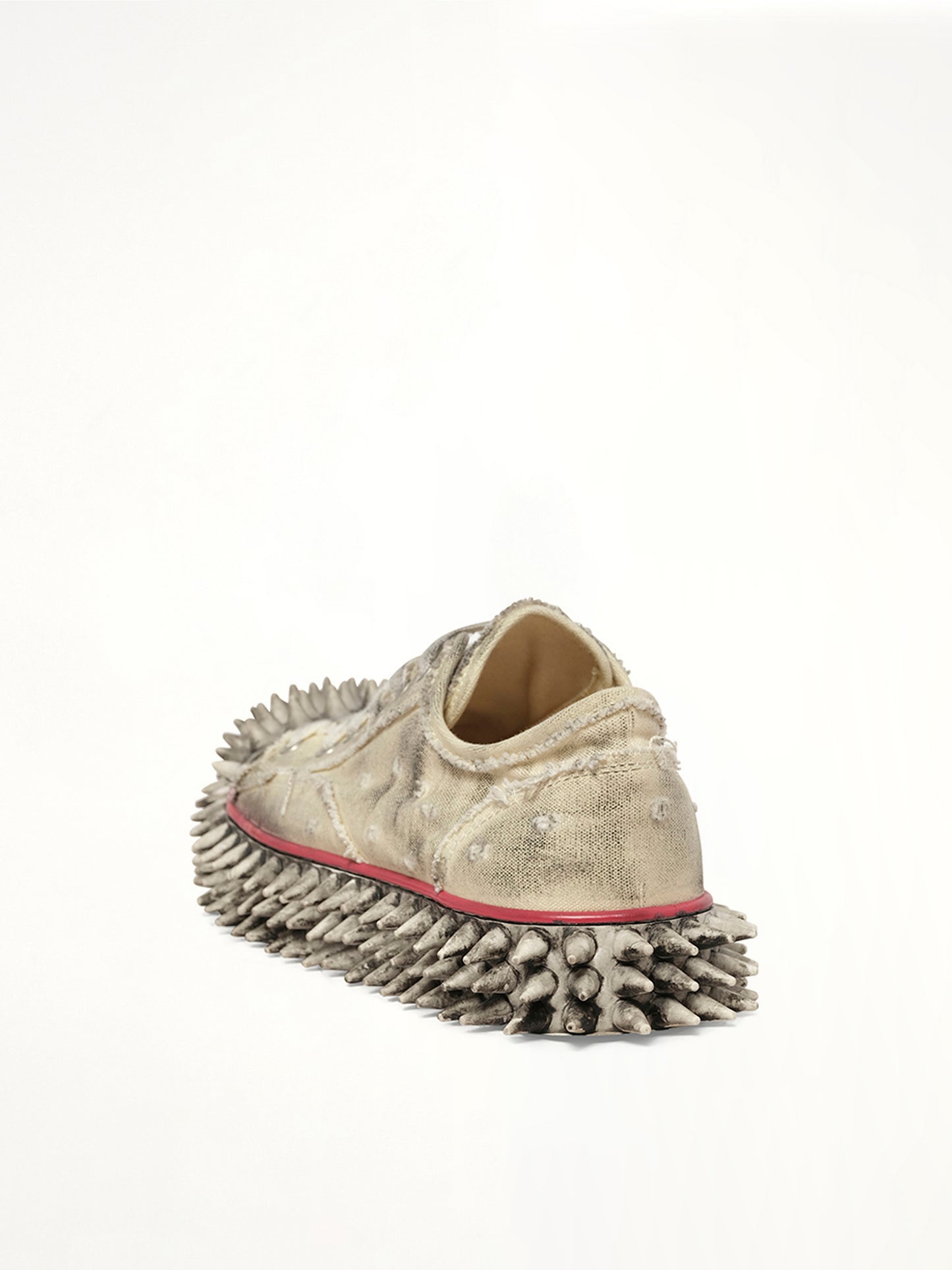 Dirty Spike Toe Cap Canvas Sneaker in White WHITE / 25H