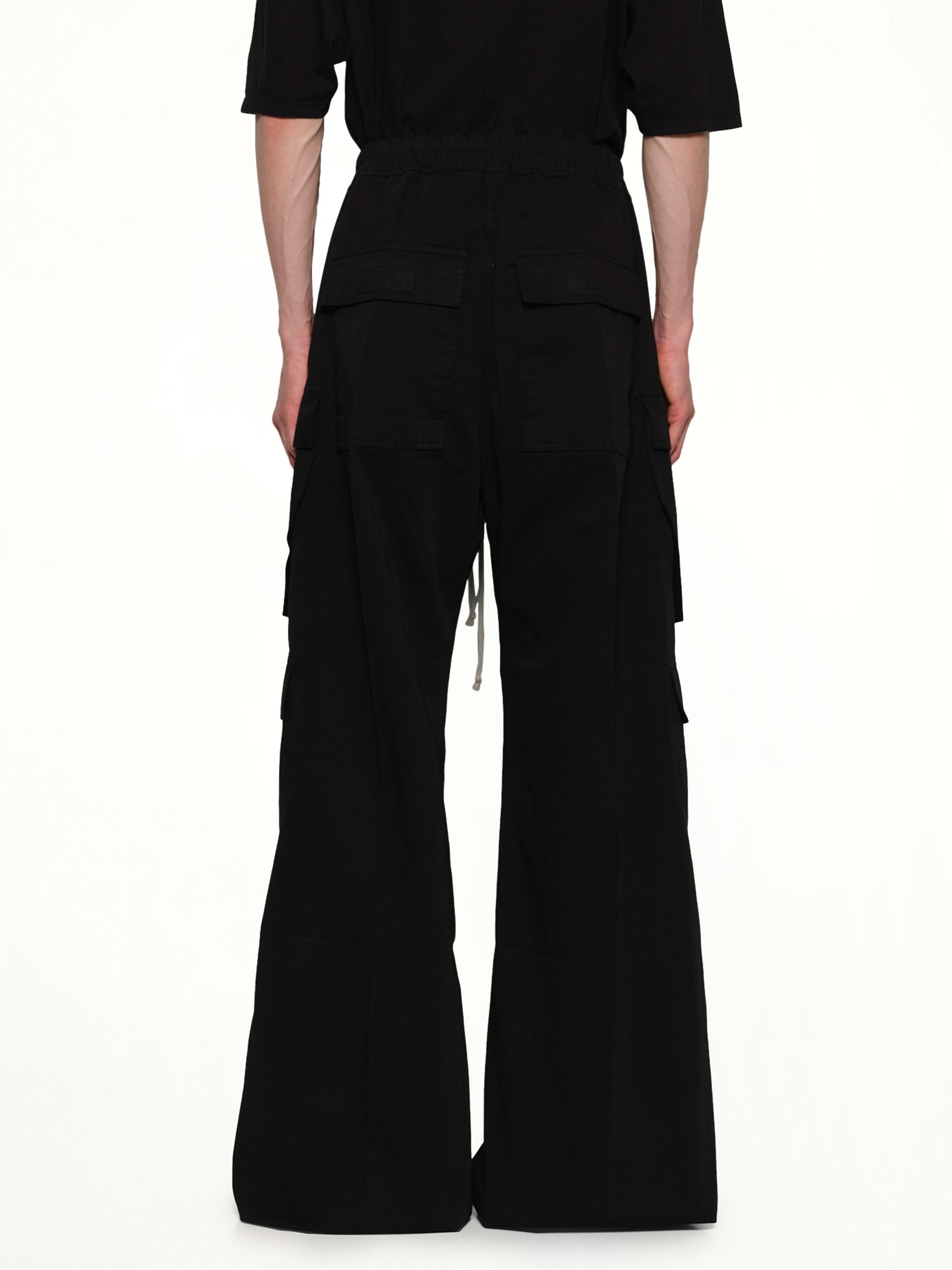 ブラックのダブルカーゴジャンボベラス