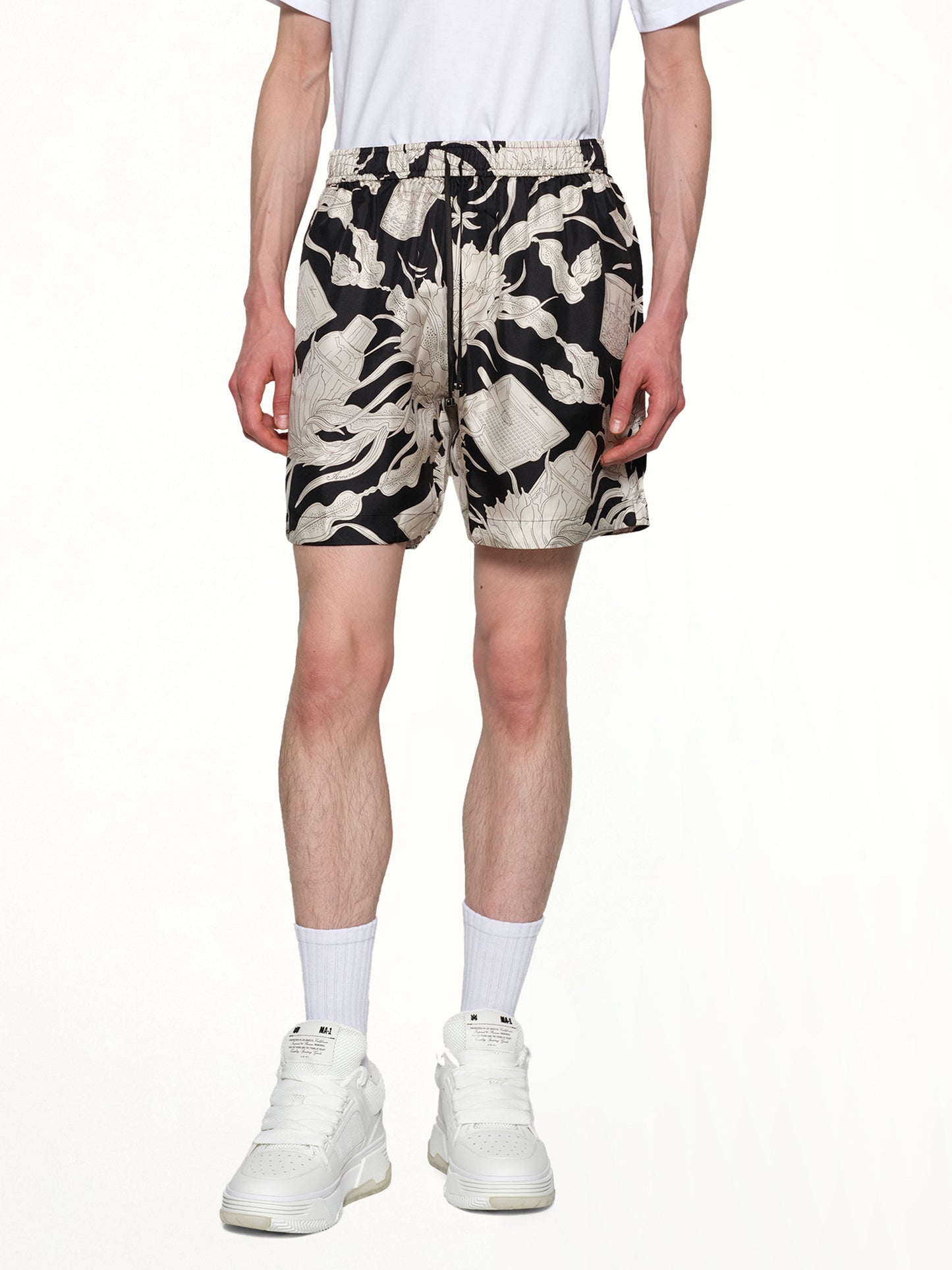 Floral Short in Black