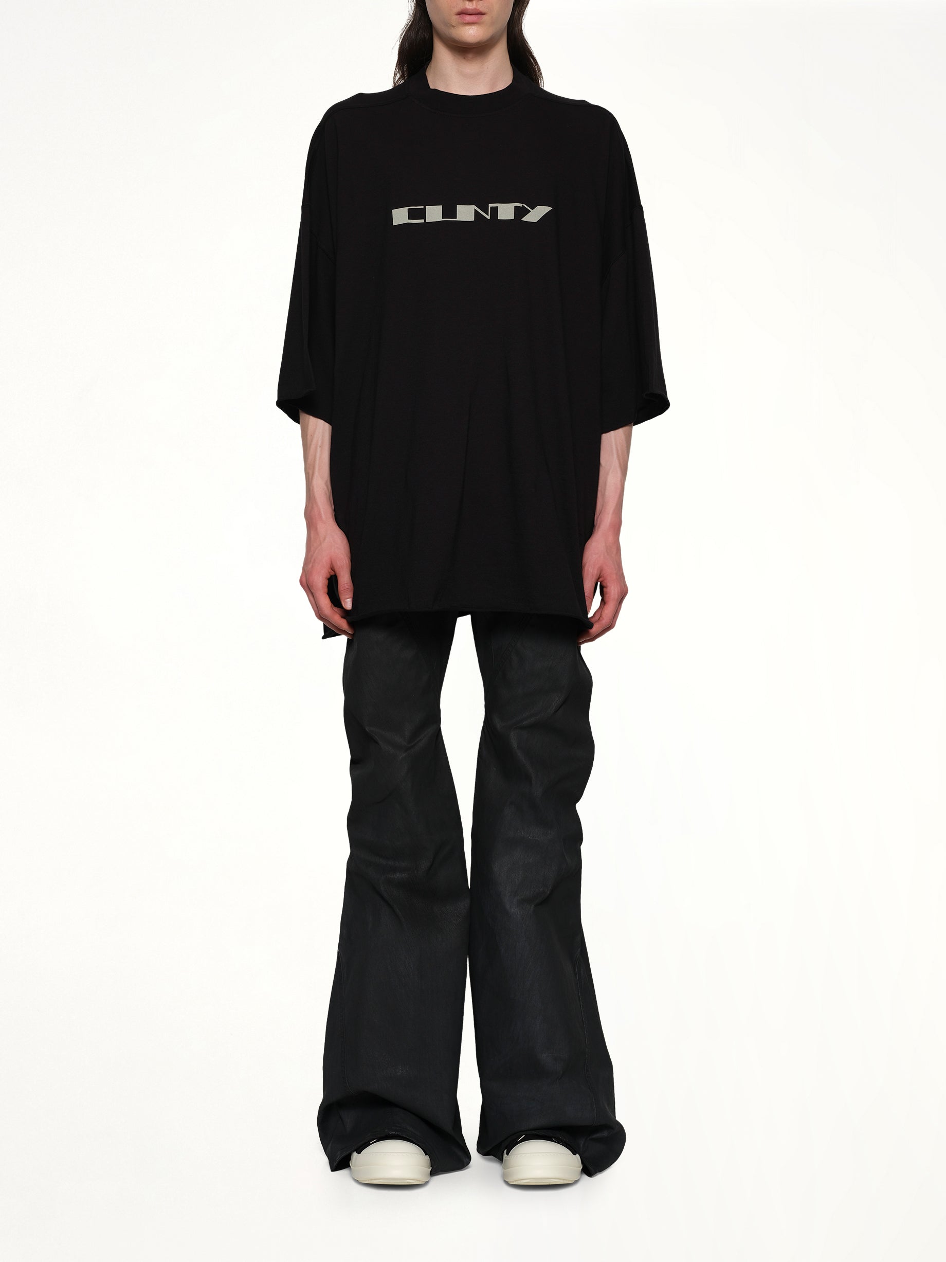 ブラック/パールのカンティトミーTシャツ