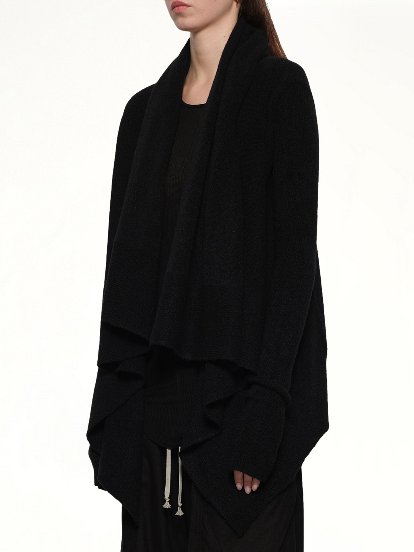 Hooded Medium Wrap in Black