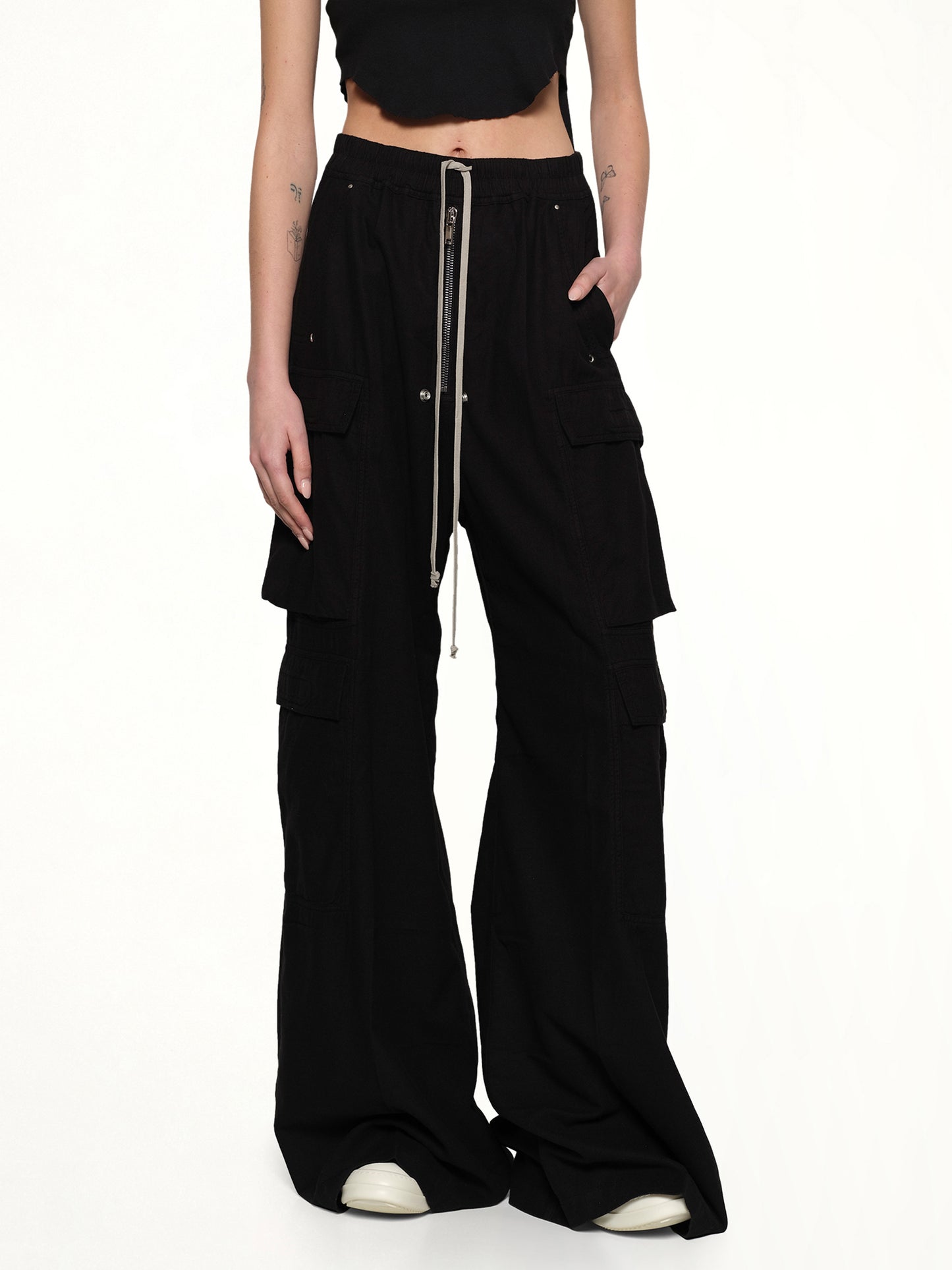 Double Cargo Jumbo Belas in Black