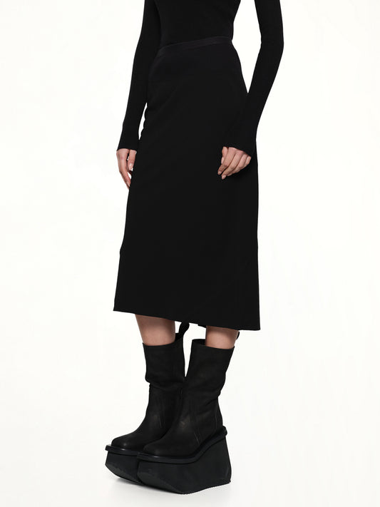 Knee Bias Light Skirt in Black
