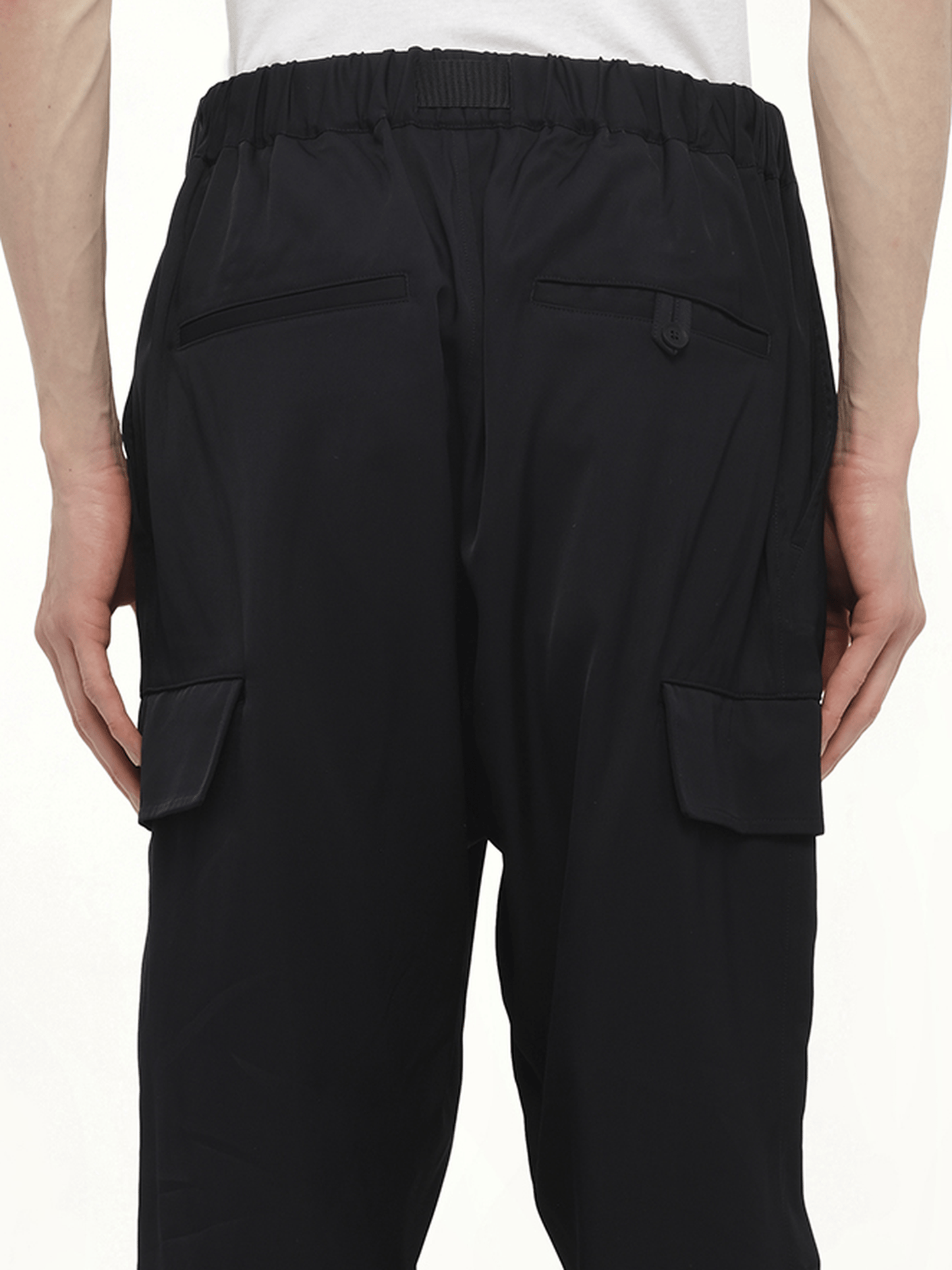 Rayon Twill Cuffed Pants in Black