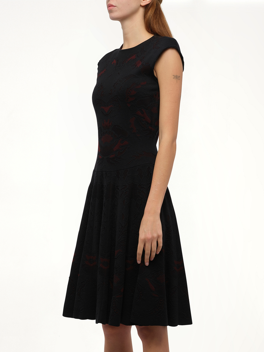 Amq - Flower Lace Dress in Black046