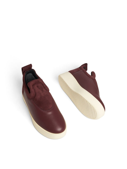 Pull On Patch Sneaker in Burgundy