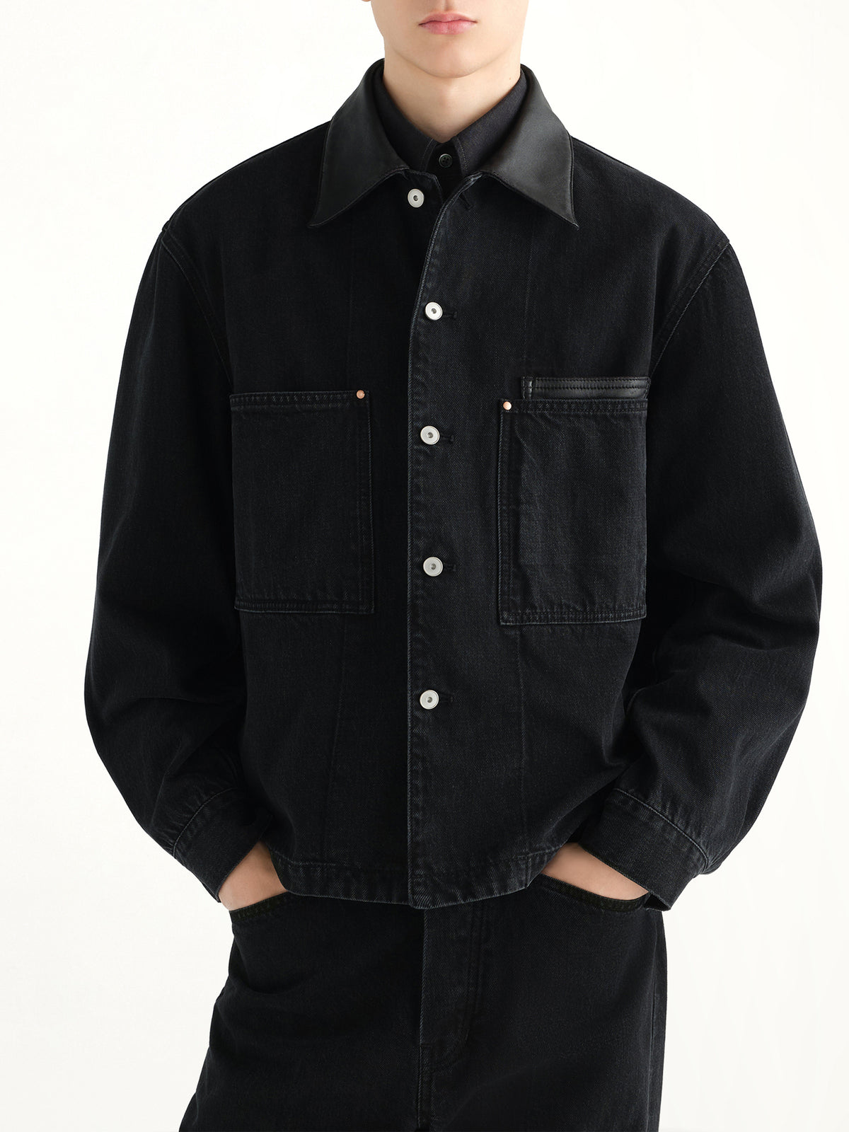 Workwear Overshirt With Leather Collar in Black