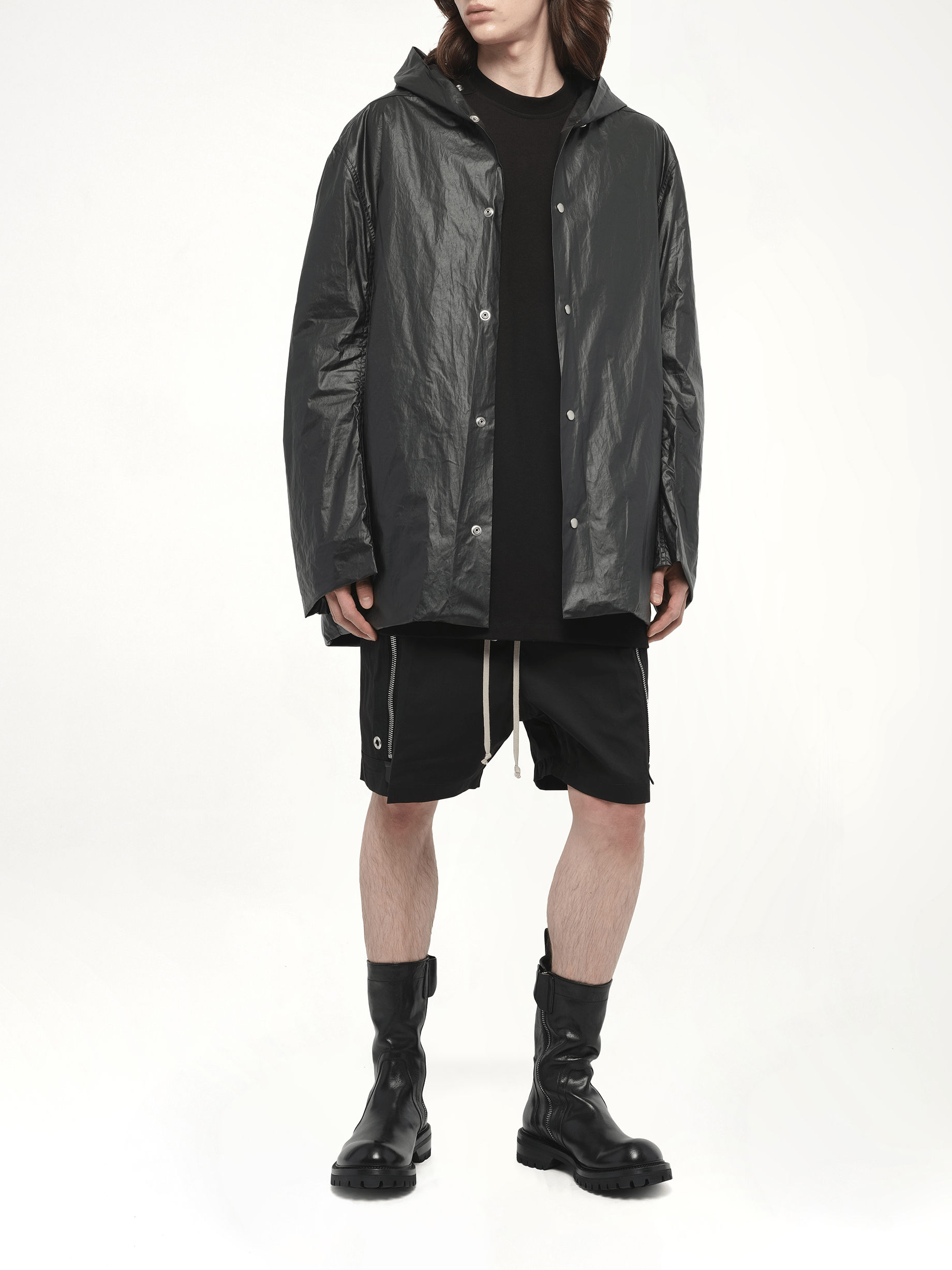 Cropped Mac in Black