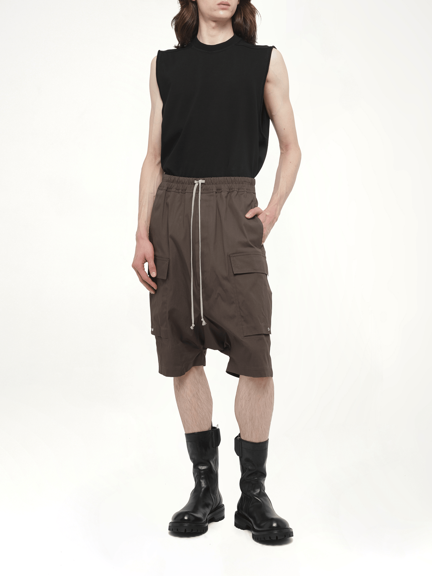 Cargo Pods in Dark Dust