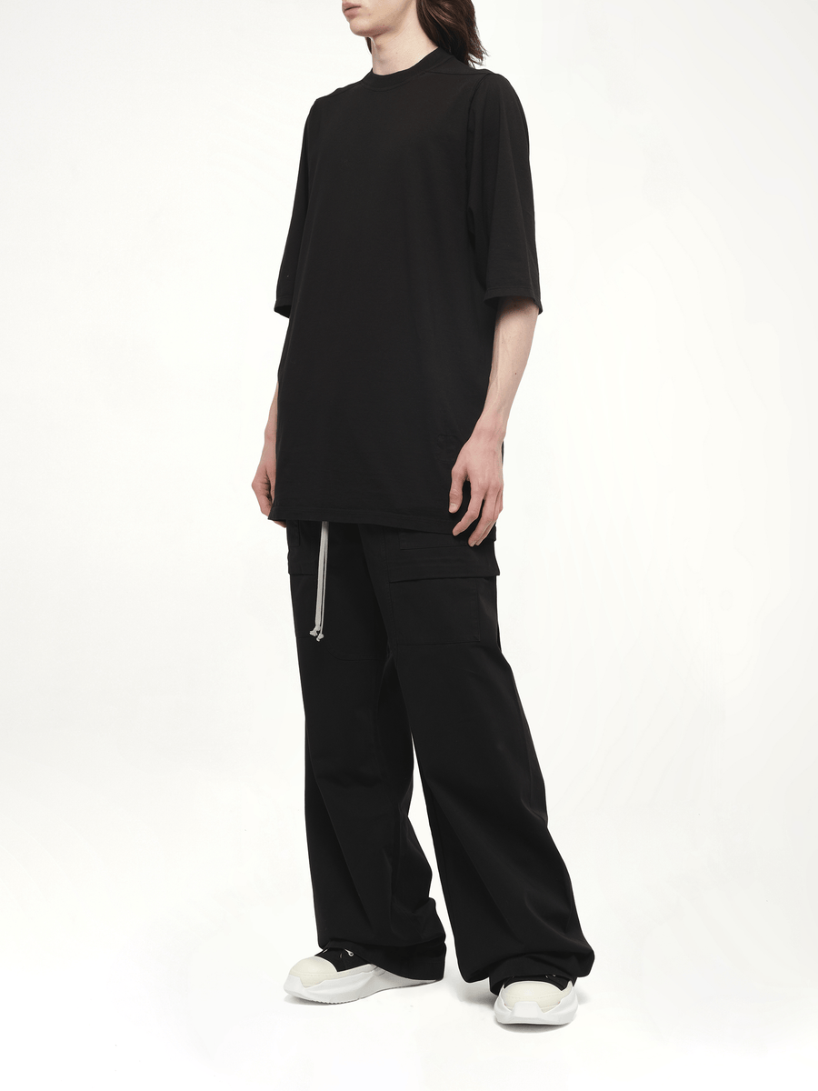 Jumbo SS T-Shirt in Black
