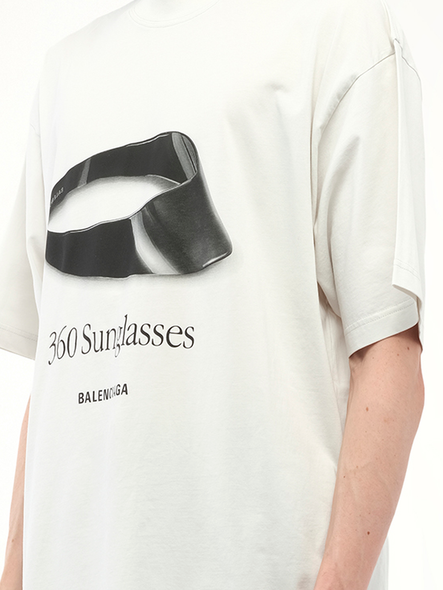 Balenciaga 360 Sunglasses Medium Fit T-Shirt in Dirty White