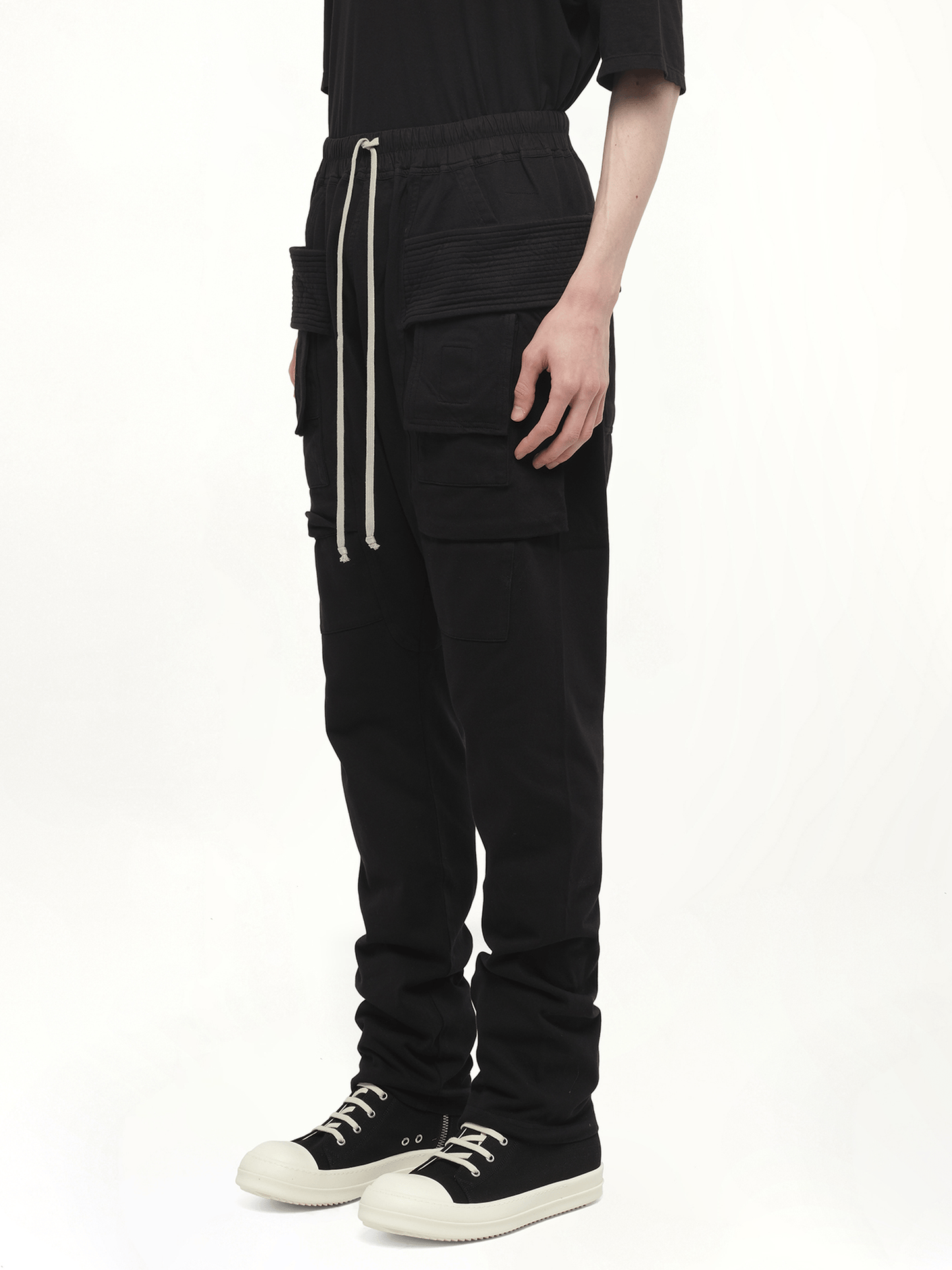 Creatch Cargo Drawstring in Black