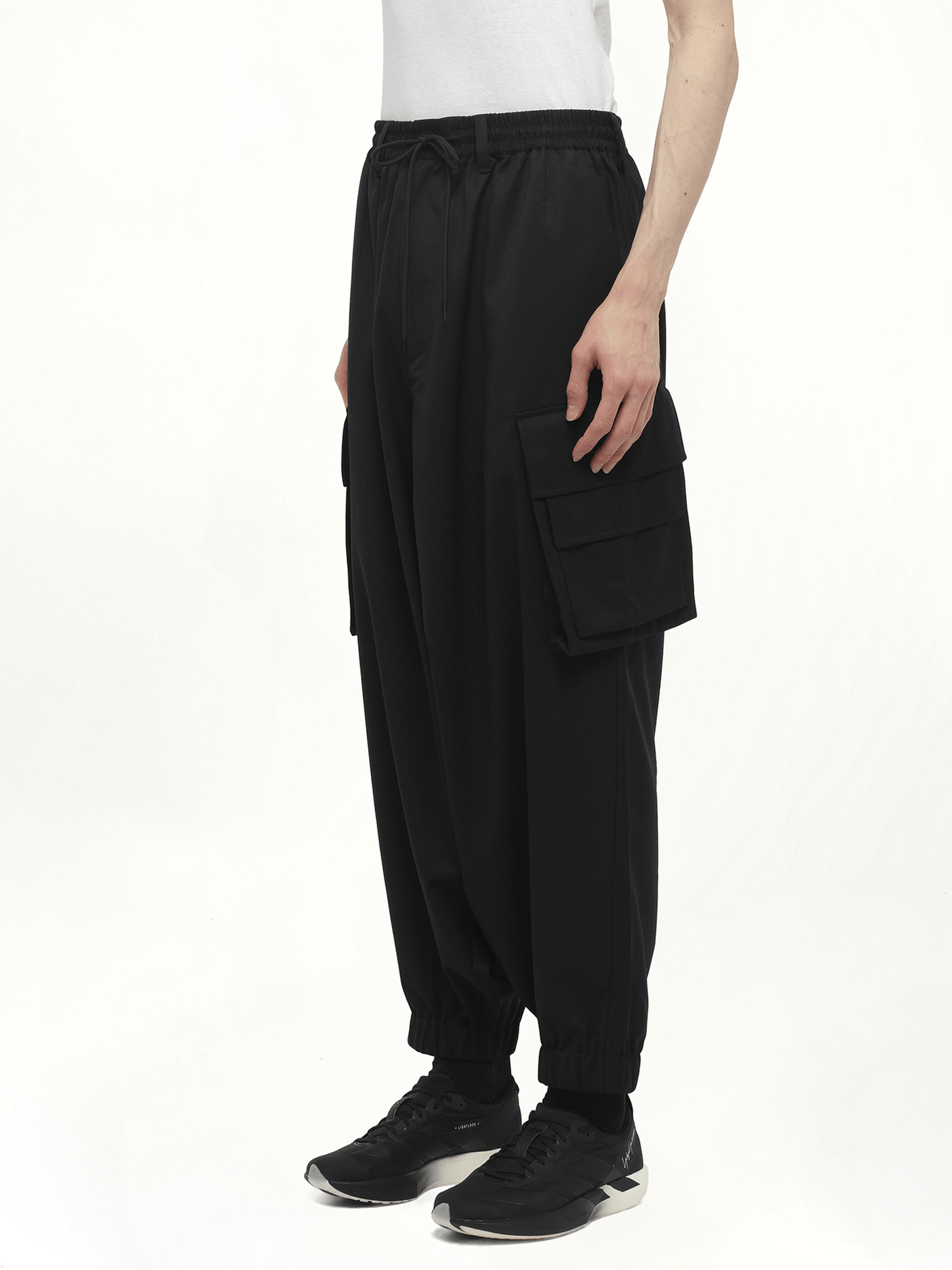 Refined Wool Cargo Pants in Black