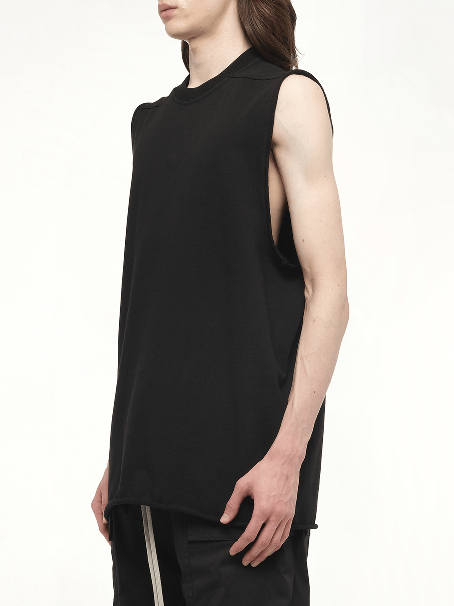 Jumbo Sleeveless Tank in Black