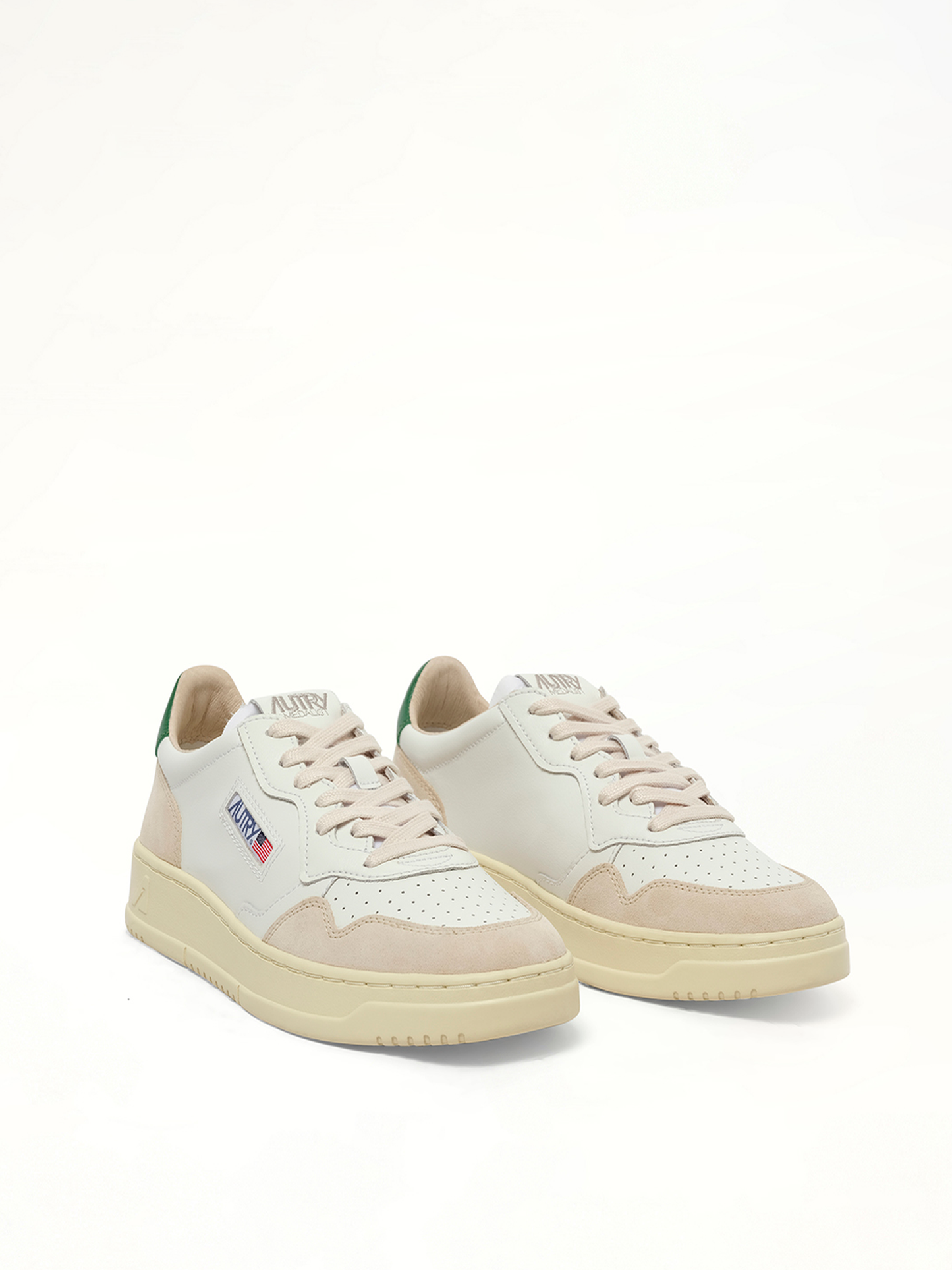 Medalist Low Sneakers in White/Amazon