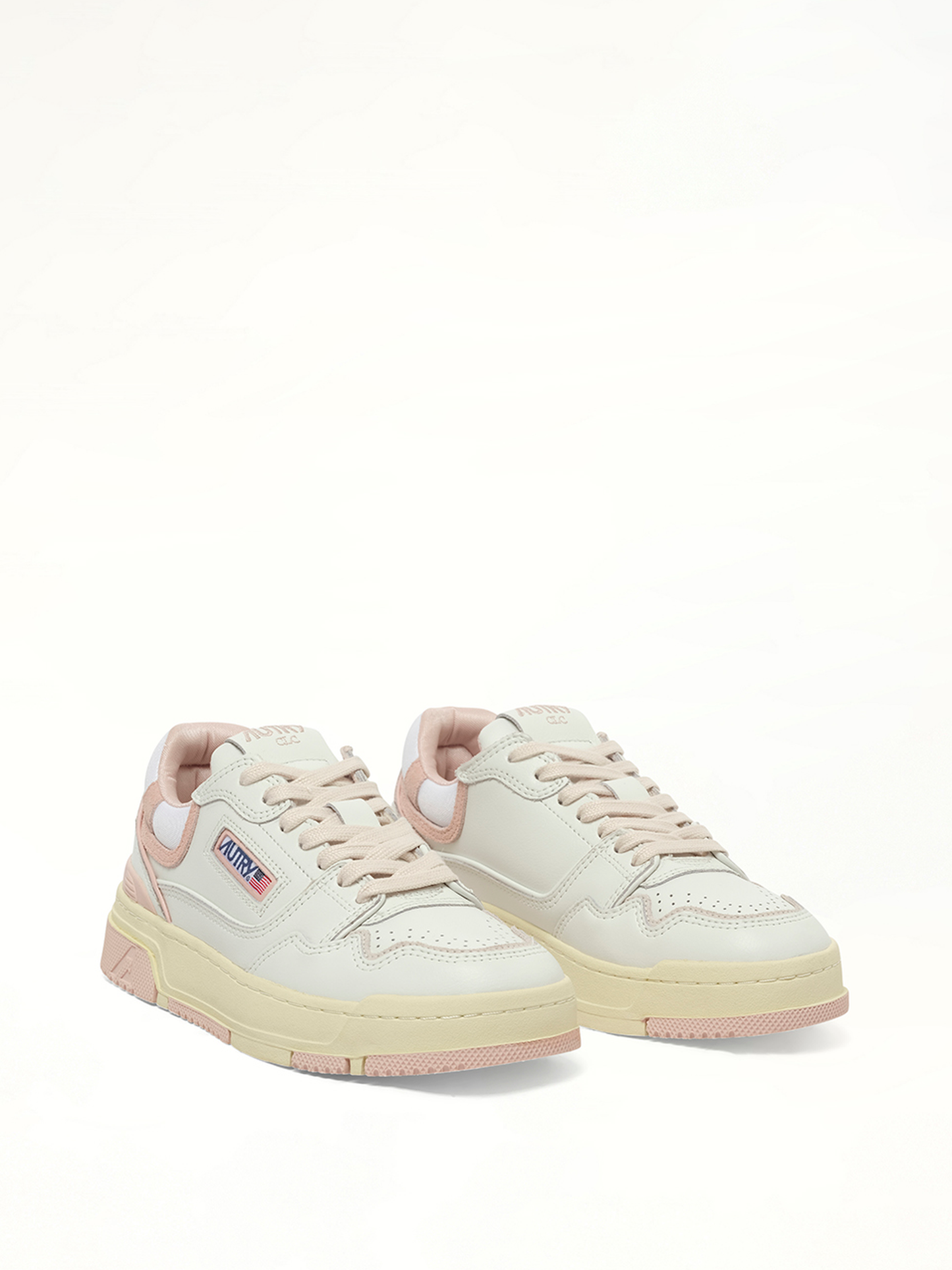 CLC Low Sneakers in White/Powder