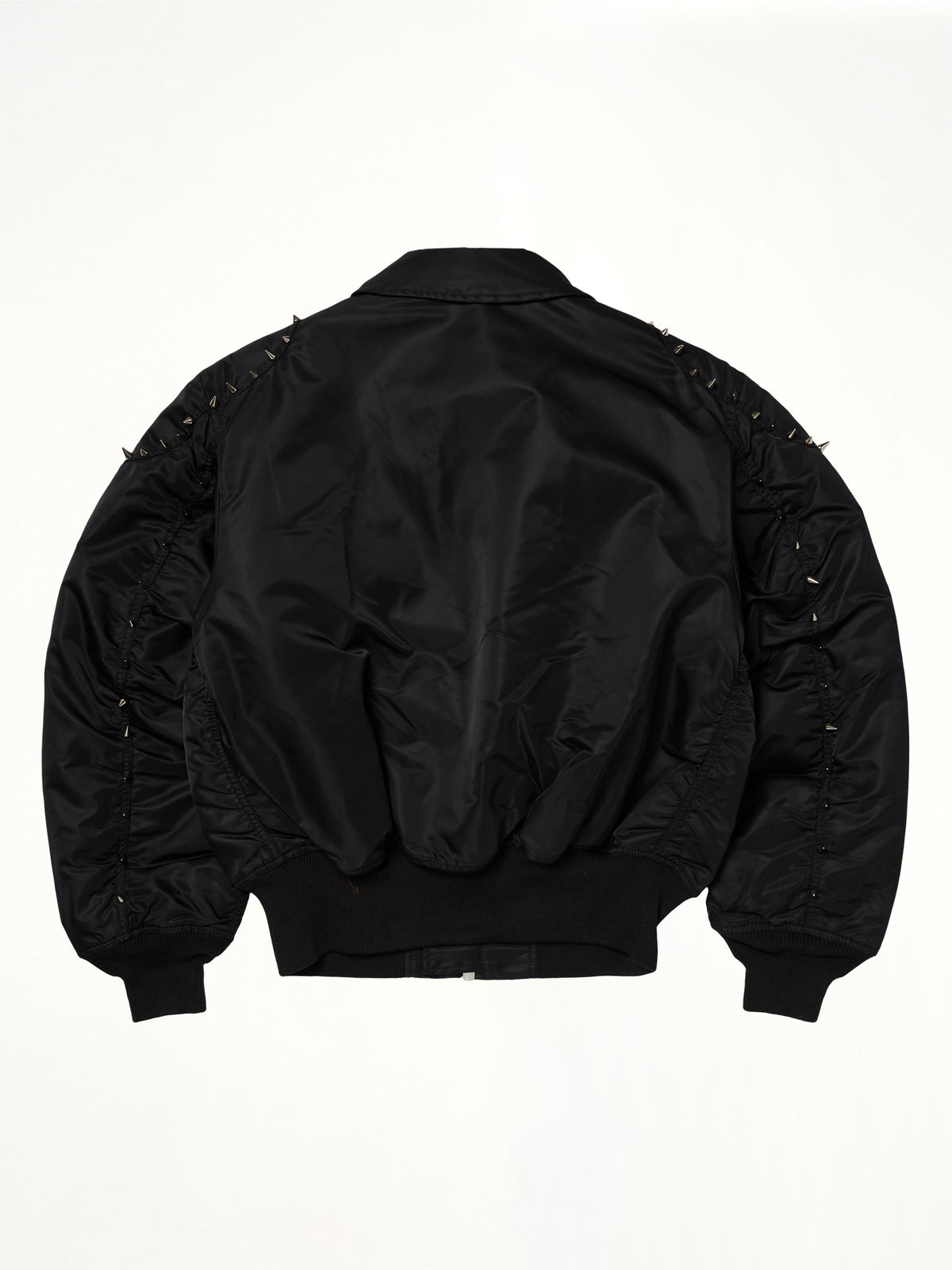 TC x Alpha Industries 봄버 재킷 (스파이크 버전) 블랙