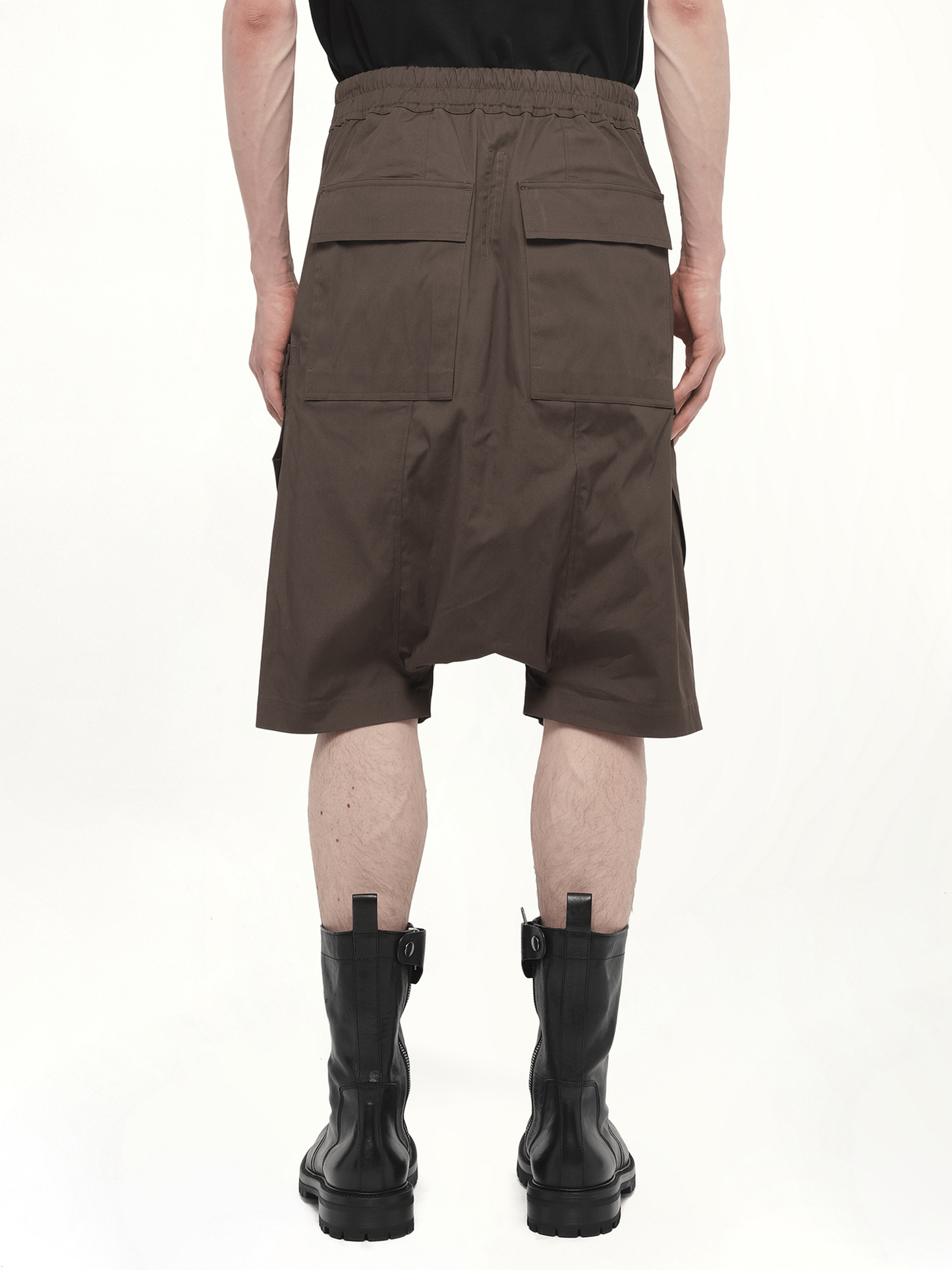 Cargo Pods in Dark Dust