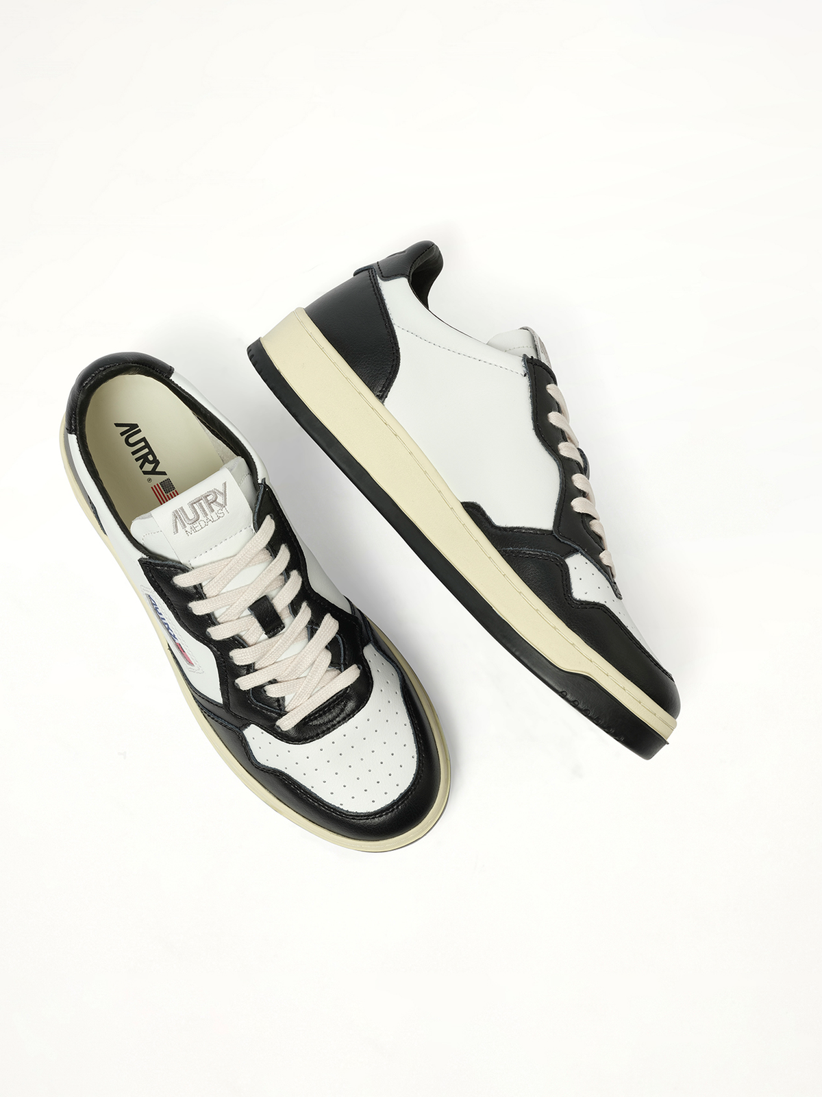 Medalist Low Bicolour Sneakers in White/Black Back View | AUTRY
