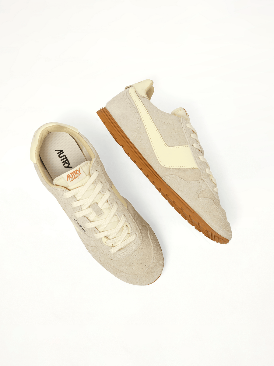 Windspin Low Sneakers in Wife/Rutabaga Back View | AUTRY